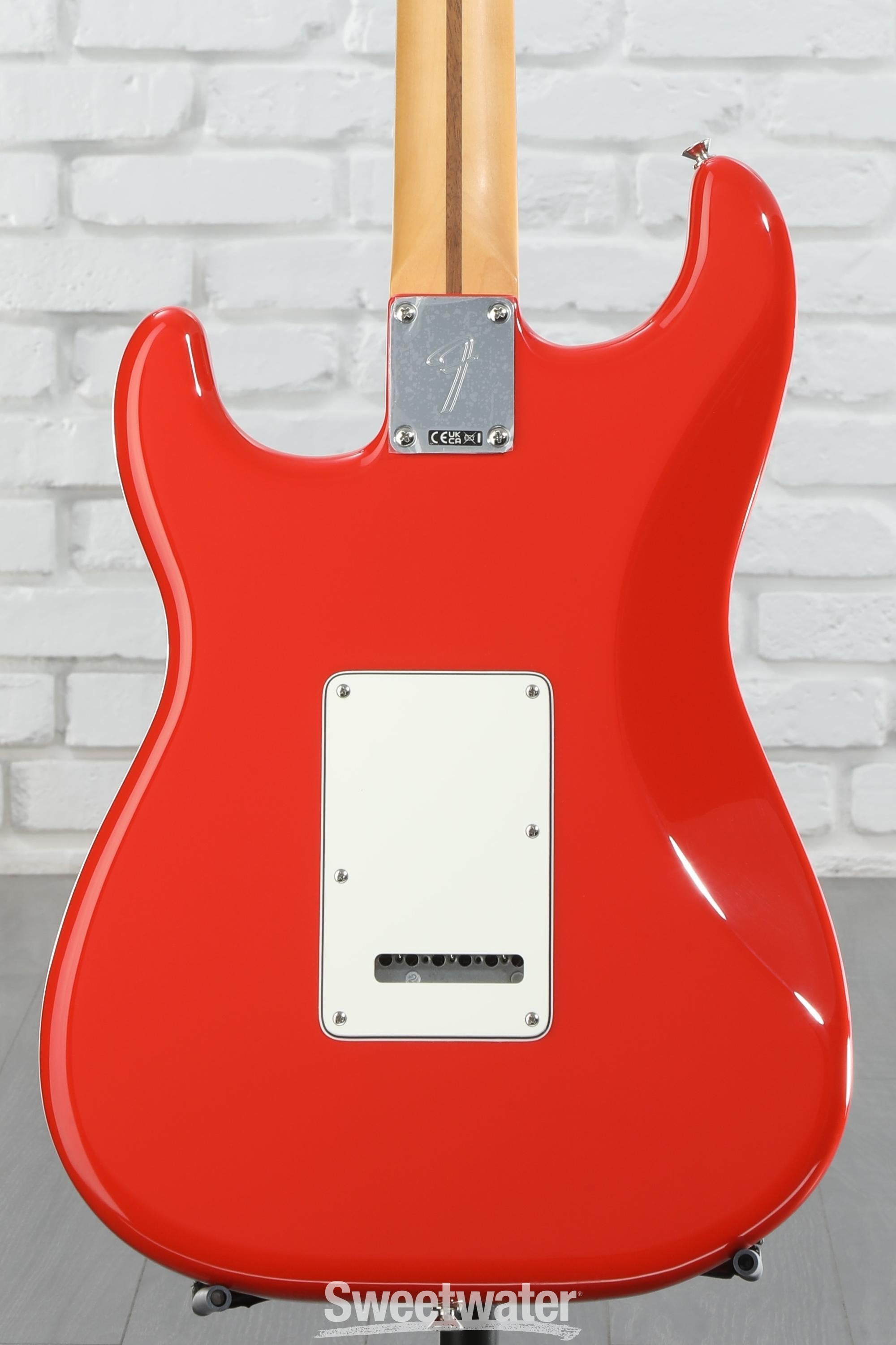 Fender Player II Stratocaster Electric Guitar - Coral Red with Rosewood Fingerboard