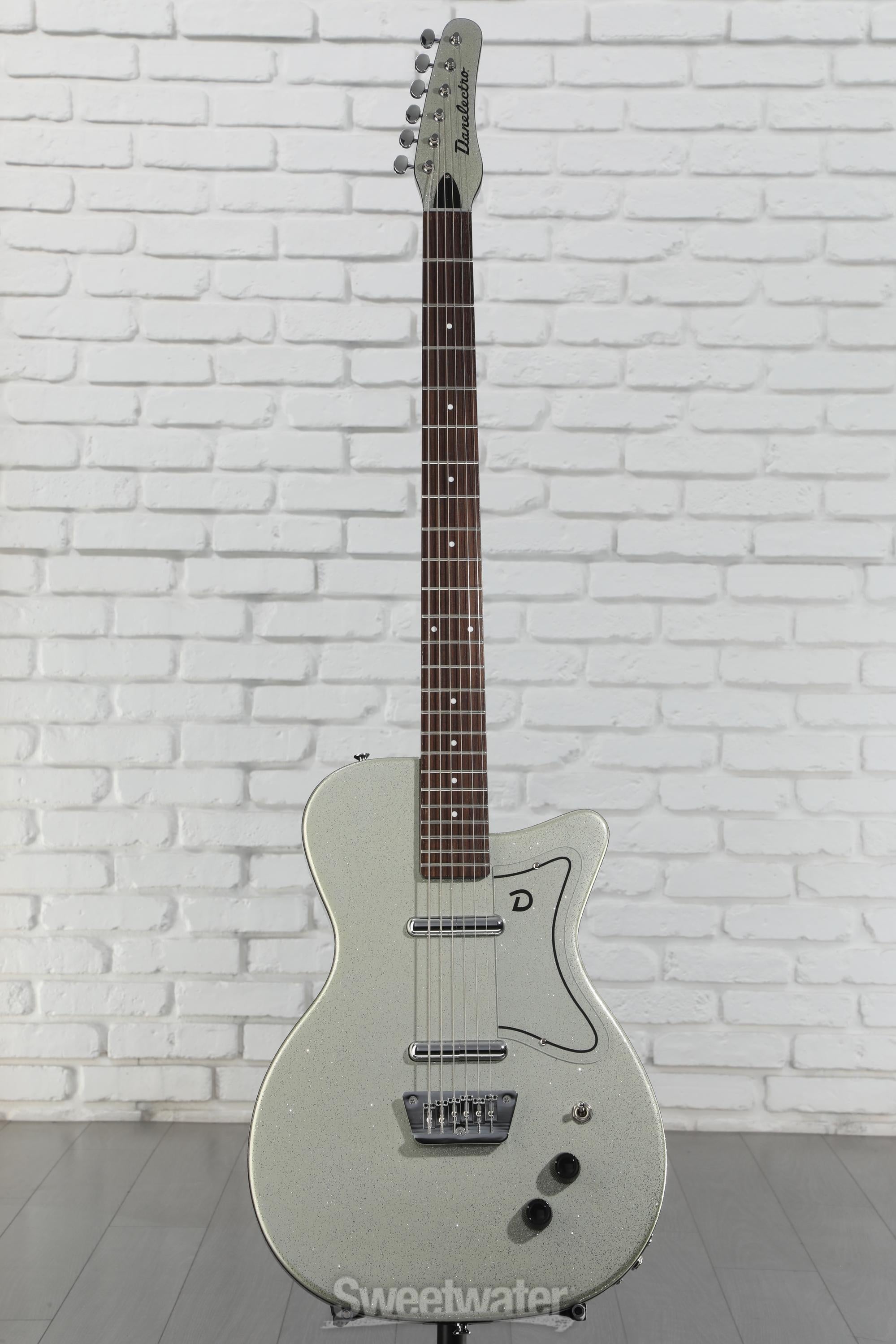 Danelectro エレキギター 唯一無二の圧倒的存在感を放つ「ダンエレクトロ」 | キクタニ