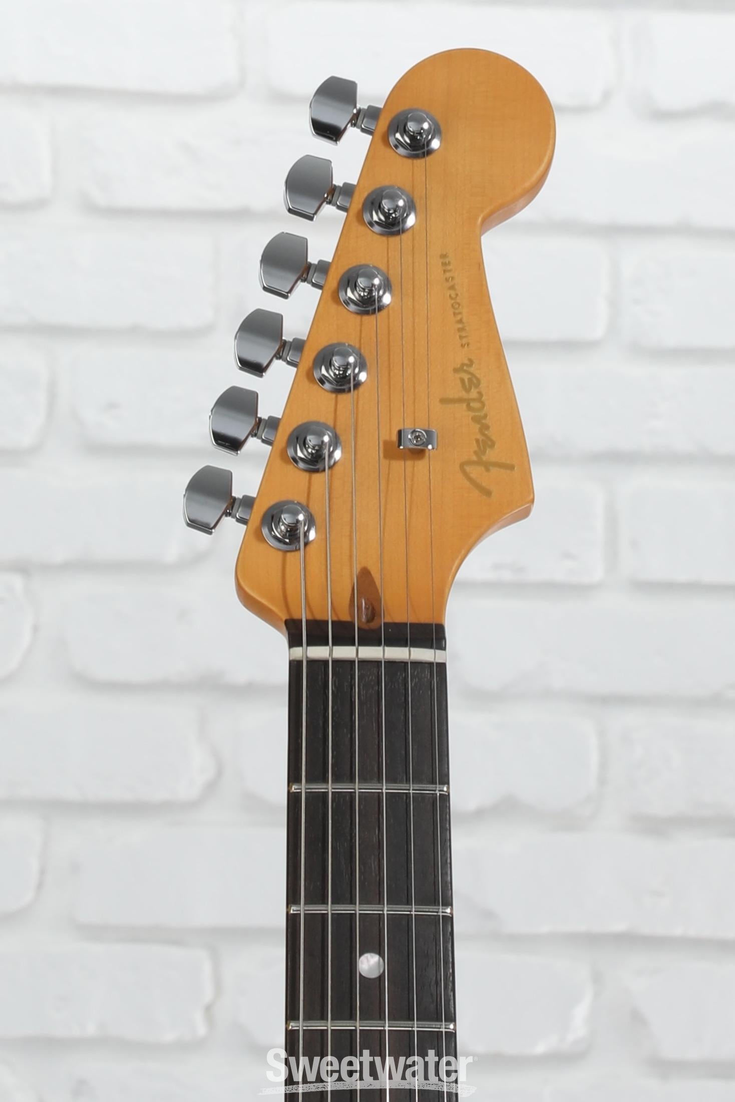 Amazon.com: Fender American Ultra II Stratocaster HSS