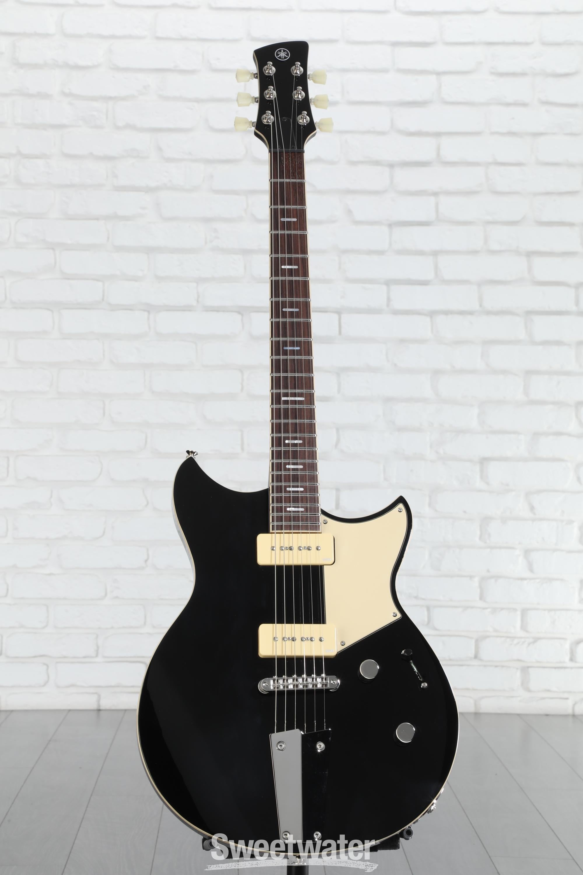 ギター YAMAHA REVSTAR RSS02T BLACK Yamaha Revstar Standard RSS02T Electric Guitar - Black | Sweetwater