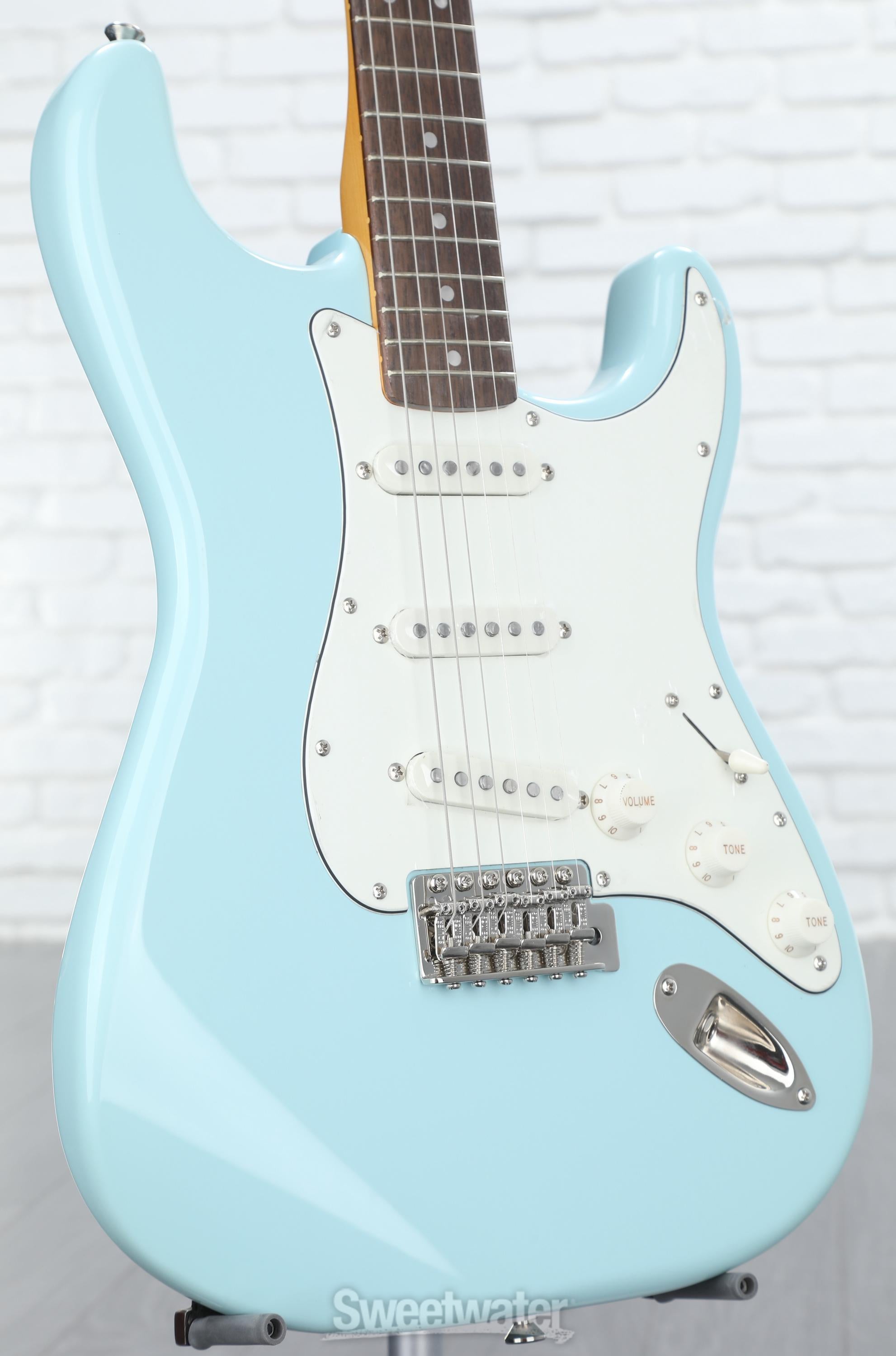 Squier deals sonic blue