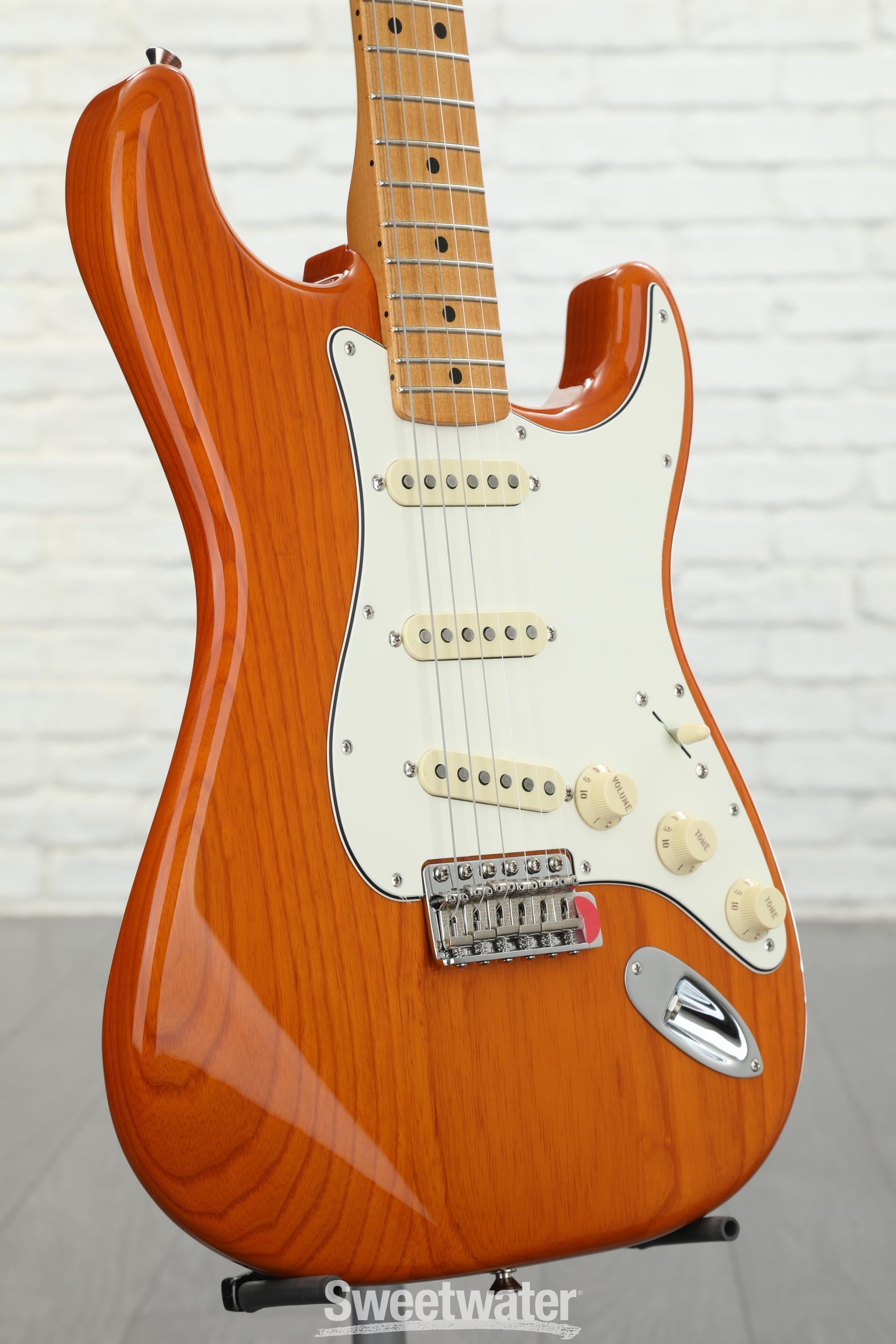 Fender vintera on sale 70s stratocaster