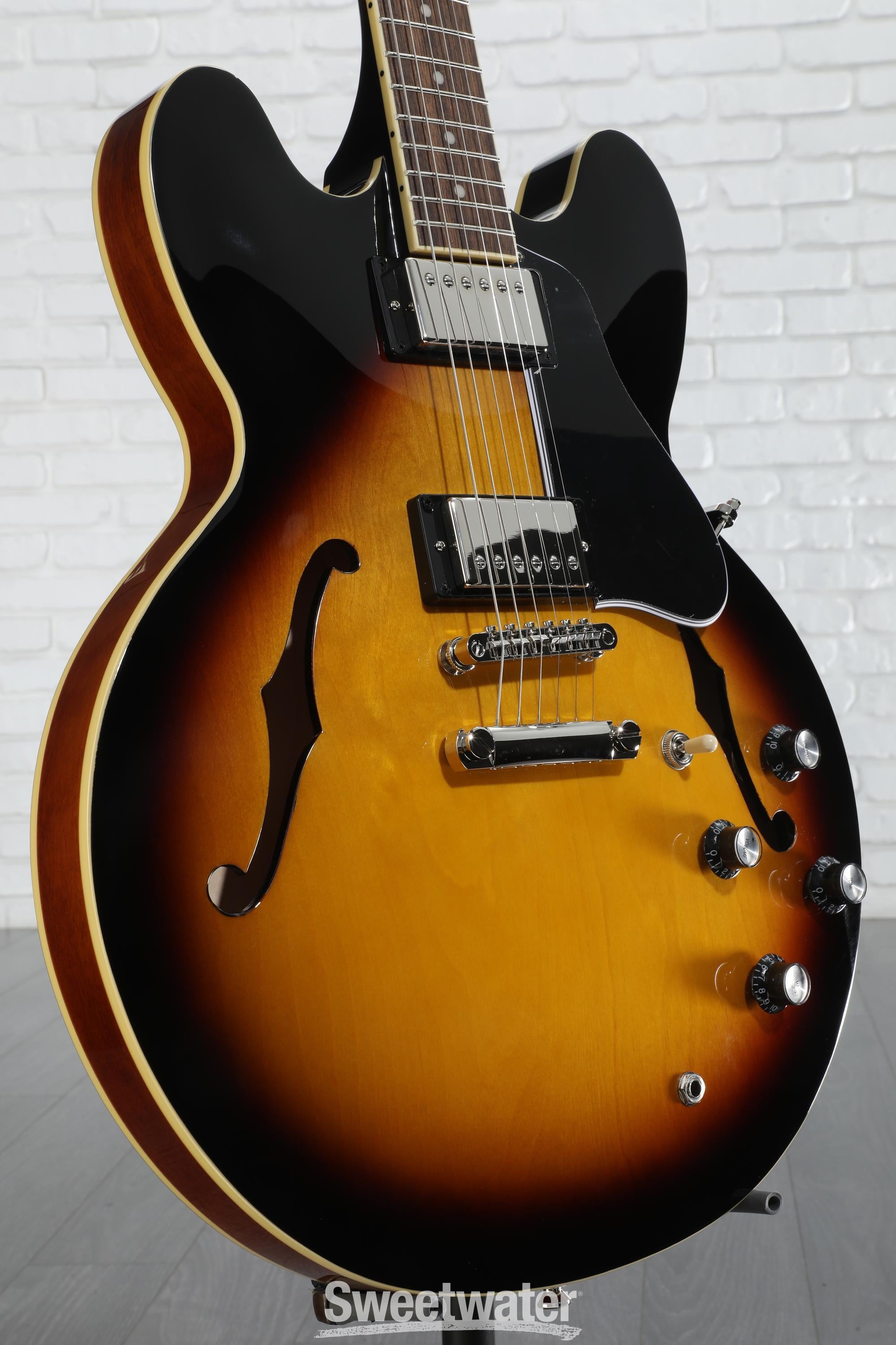 Epiphone ES-335 サンバースト Epiphone ES-335 Semi-hollowbody Electric Guitar - Vintage