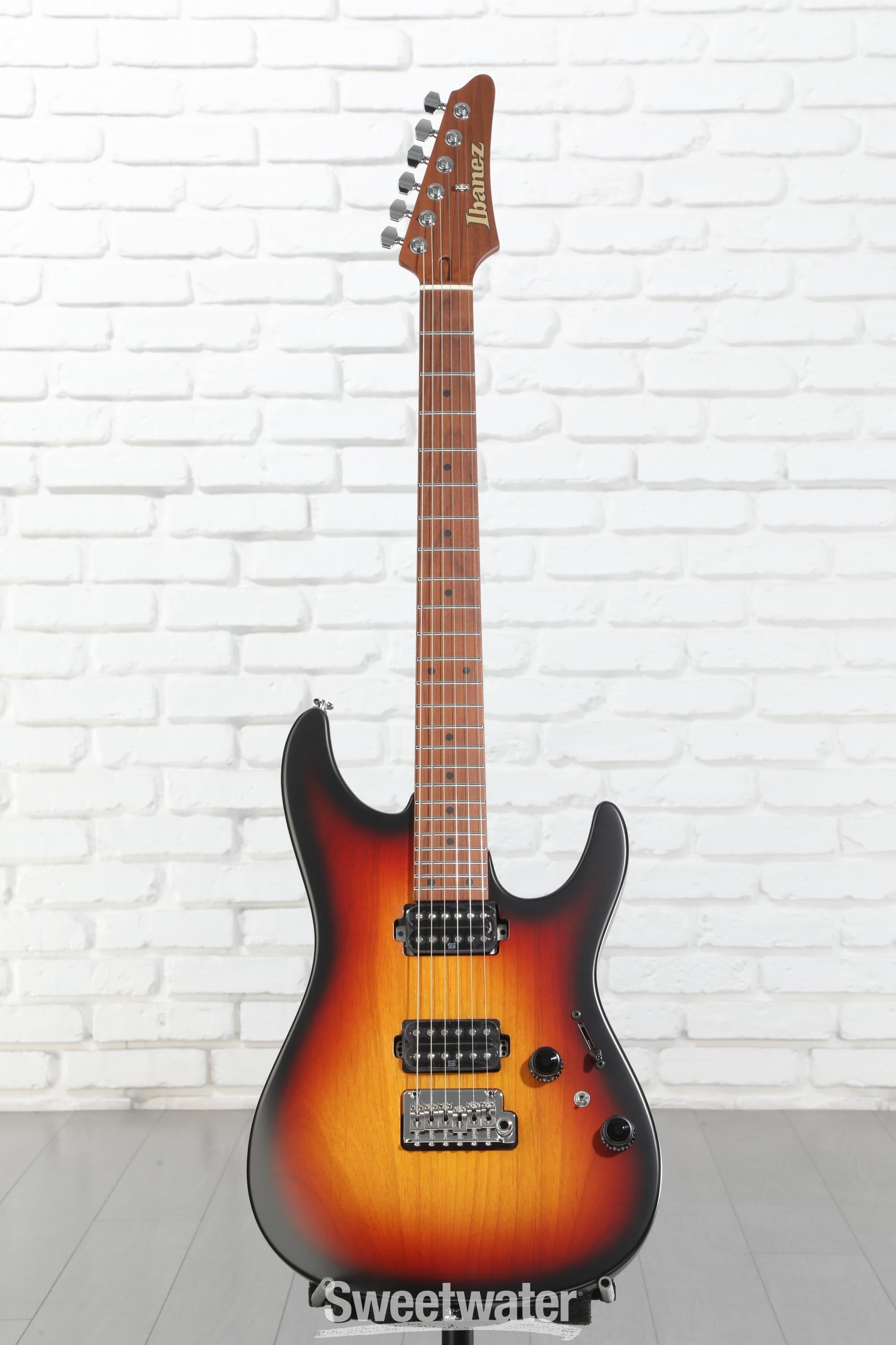 ギター Ibanez prestige AZ2402-TFF Ibanez Prestige AZ2402 Electric Guitar - Tri Burst Fade Flat