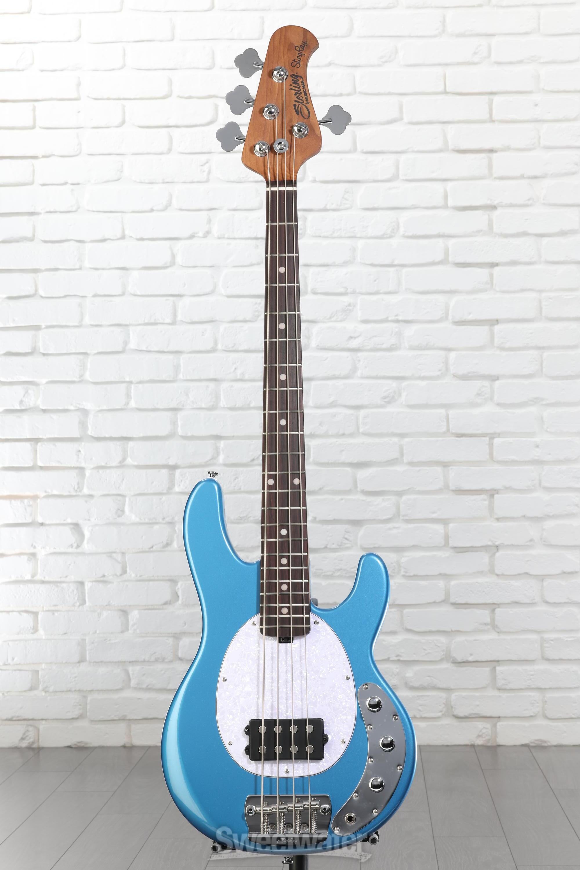 Sterling By Music Man StingRay RAYSS4 Short-scale Bass Guitar