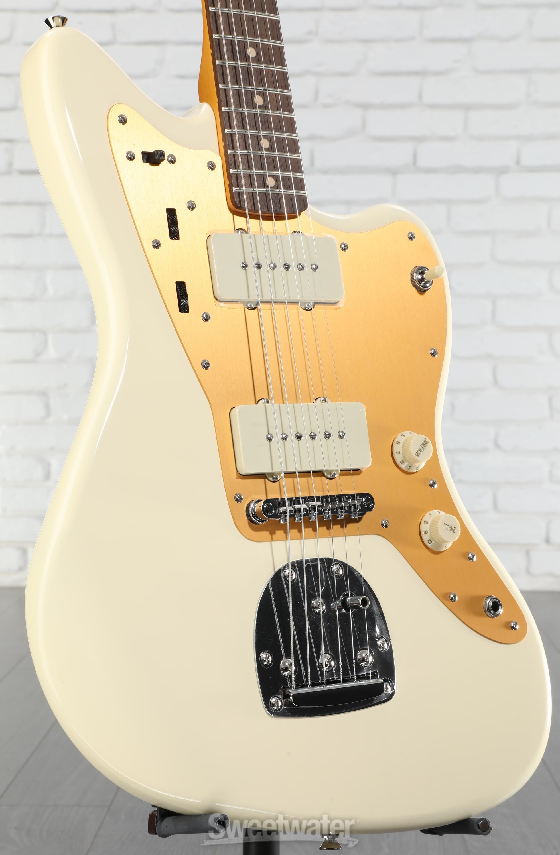 audio-technica - JAZZmaster☆ Fender American Acoustasonic Jazzmaster Acoustic-Electric