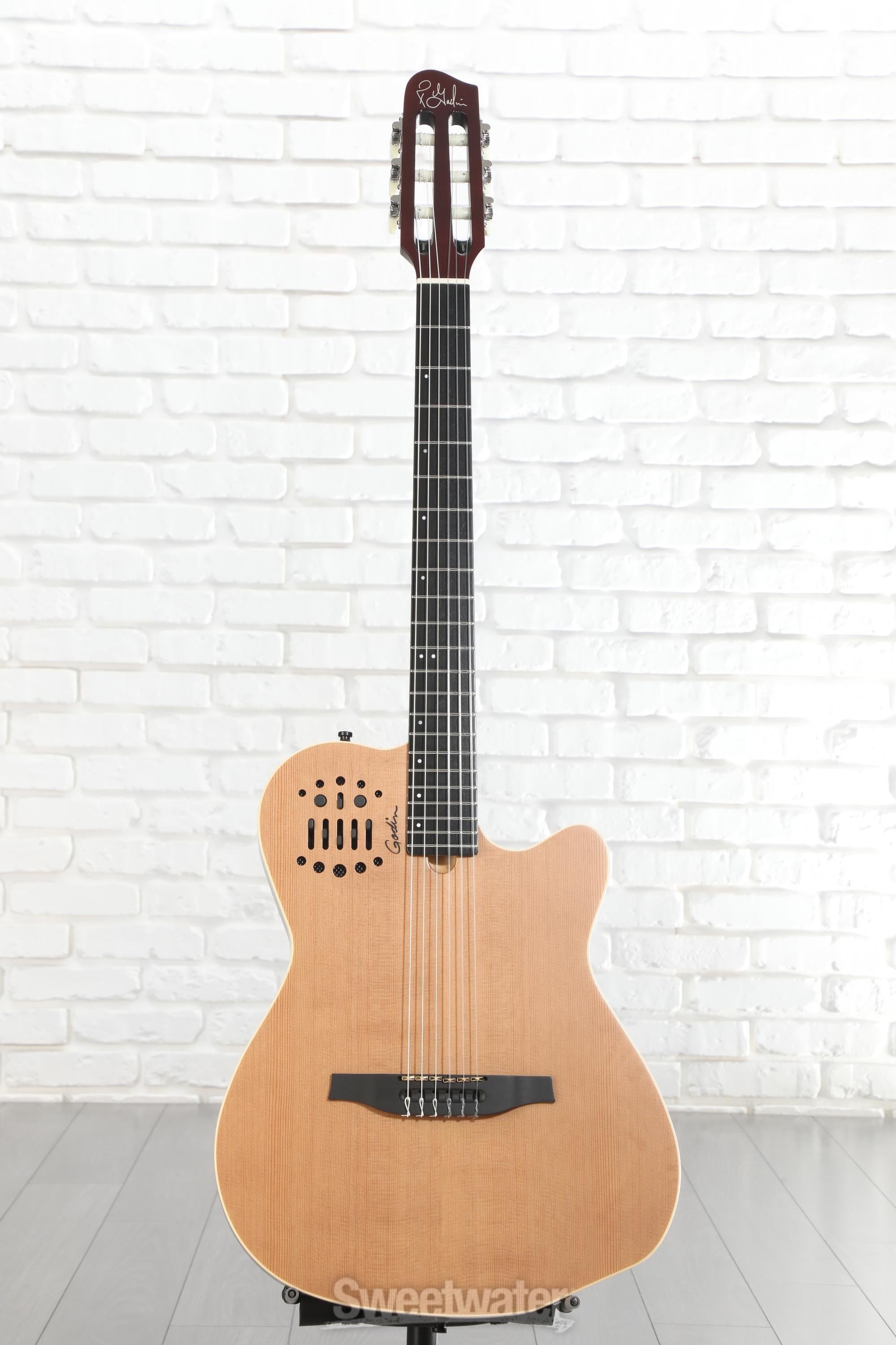 Godin ACS-SA Slim, Nylon String Acoustic-Electric Guitar - Natural