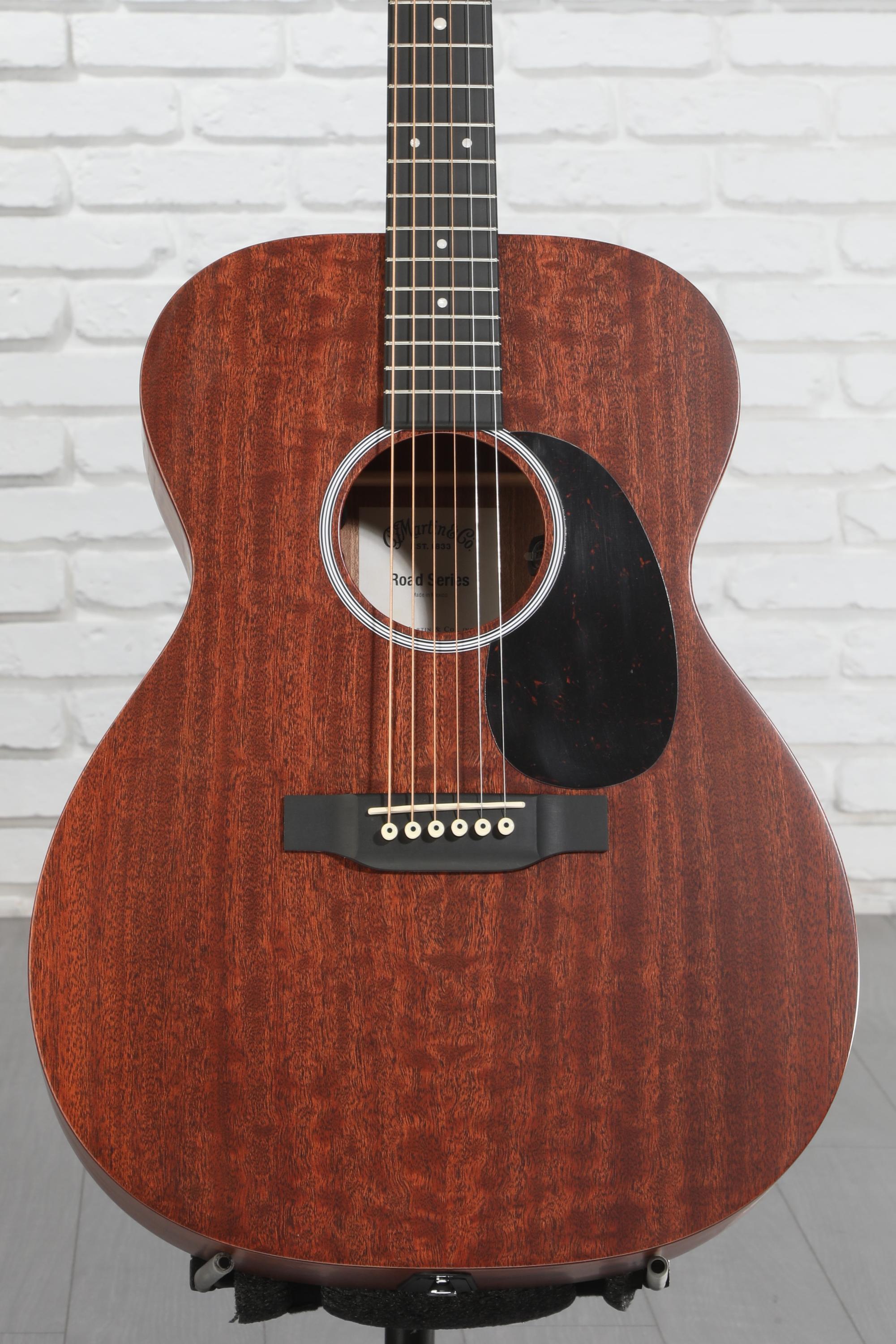 Martin 000-10E Road Series Acoustic-Electric Guitar - Natural