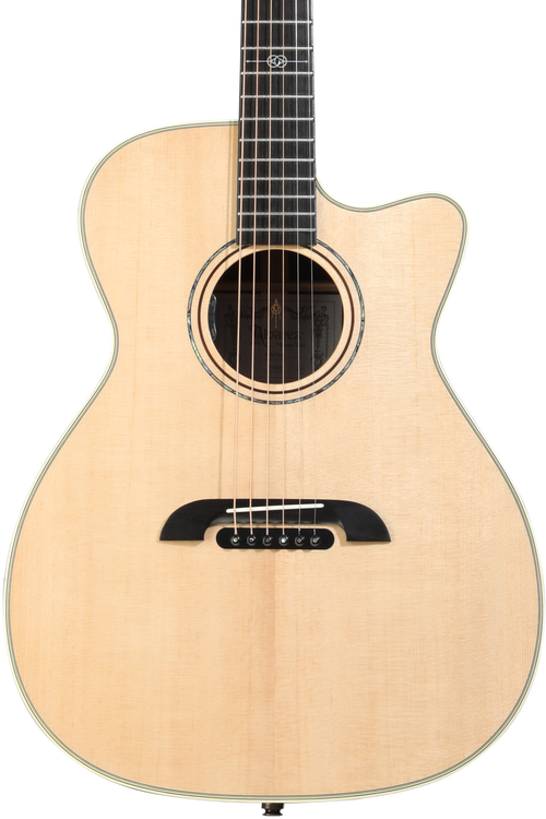 Alvarez Yairi FYM70CE Masterworks Acoustic-electric Guitar