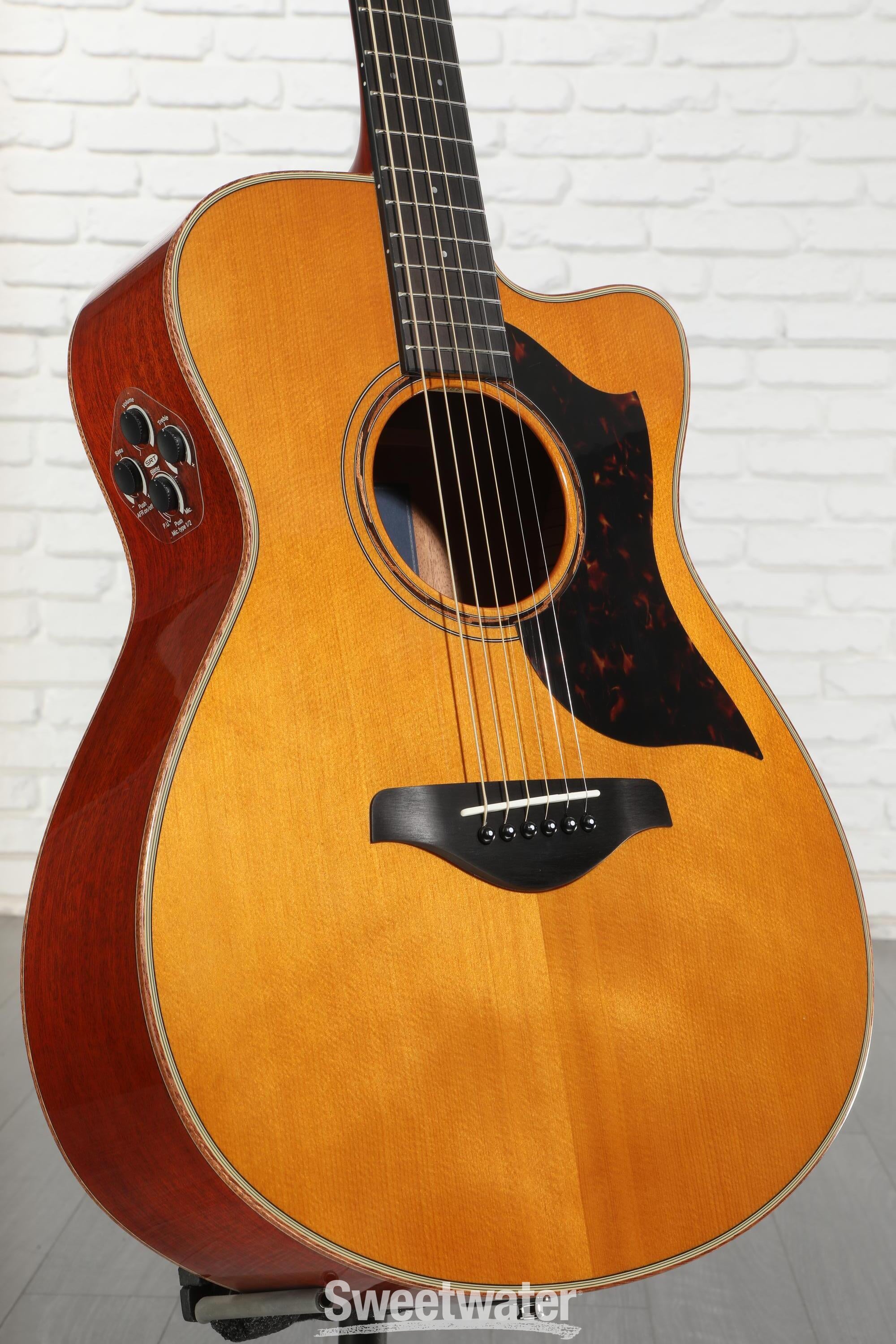 Yamaha AC3M ARE Concert Cutaway Acoustic-electric Guitar - Vintage