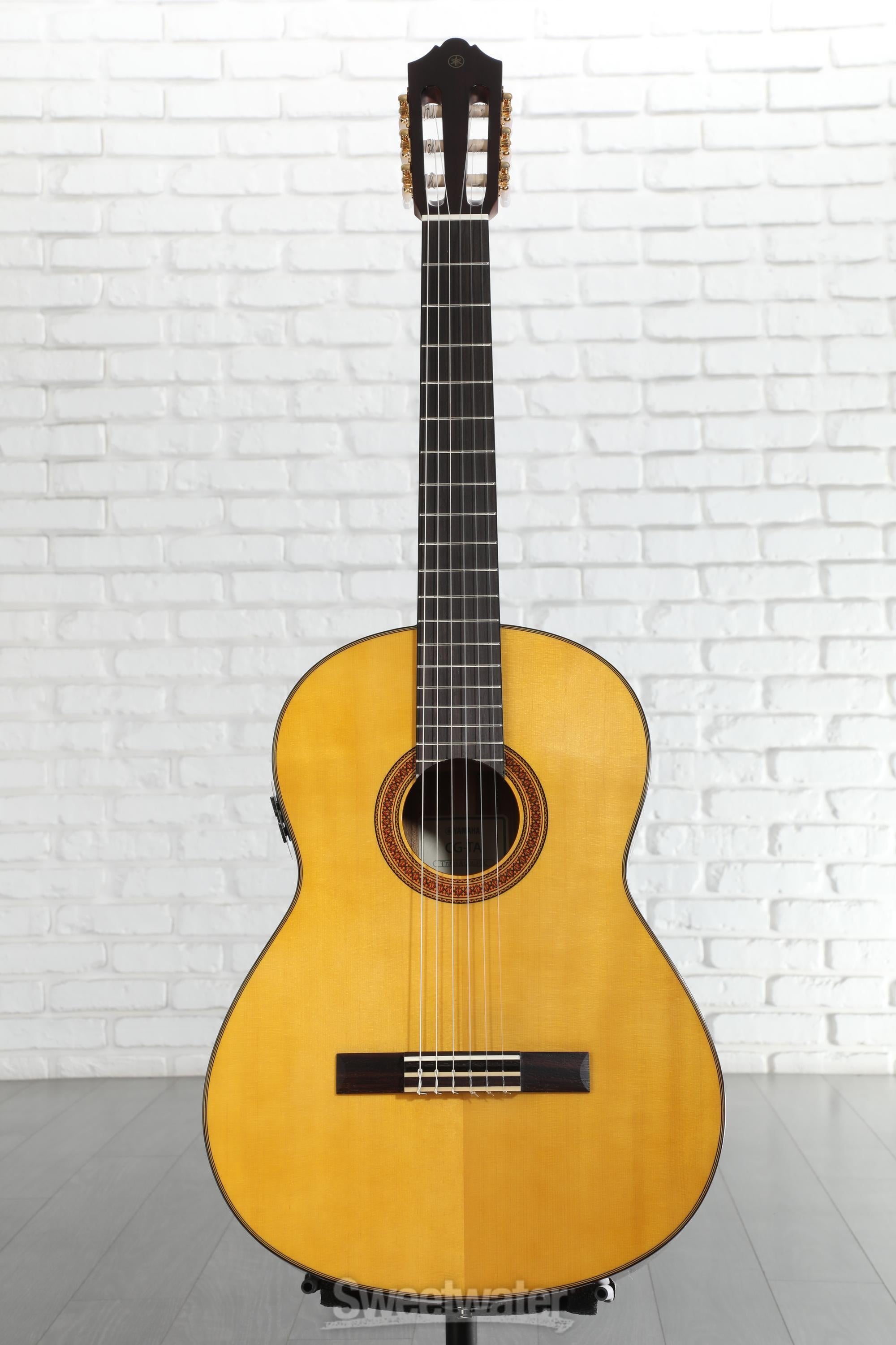 ギター CG-TA YAMAHA Yamaha CG-TA TransAcoustic Nylon String Guitar - Natural Gloss
