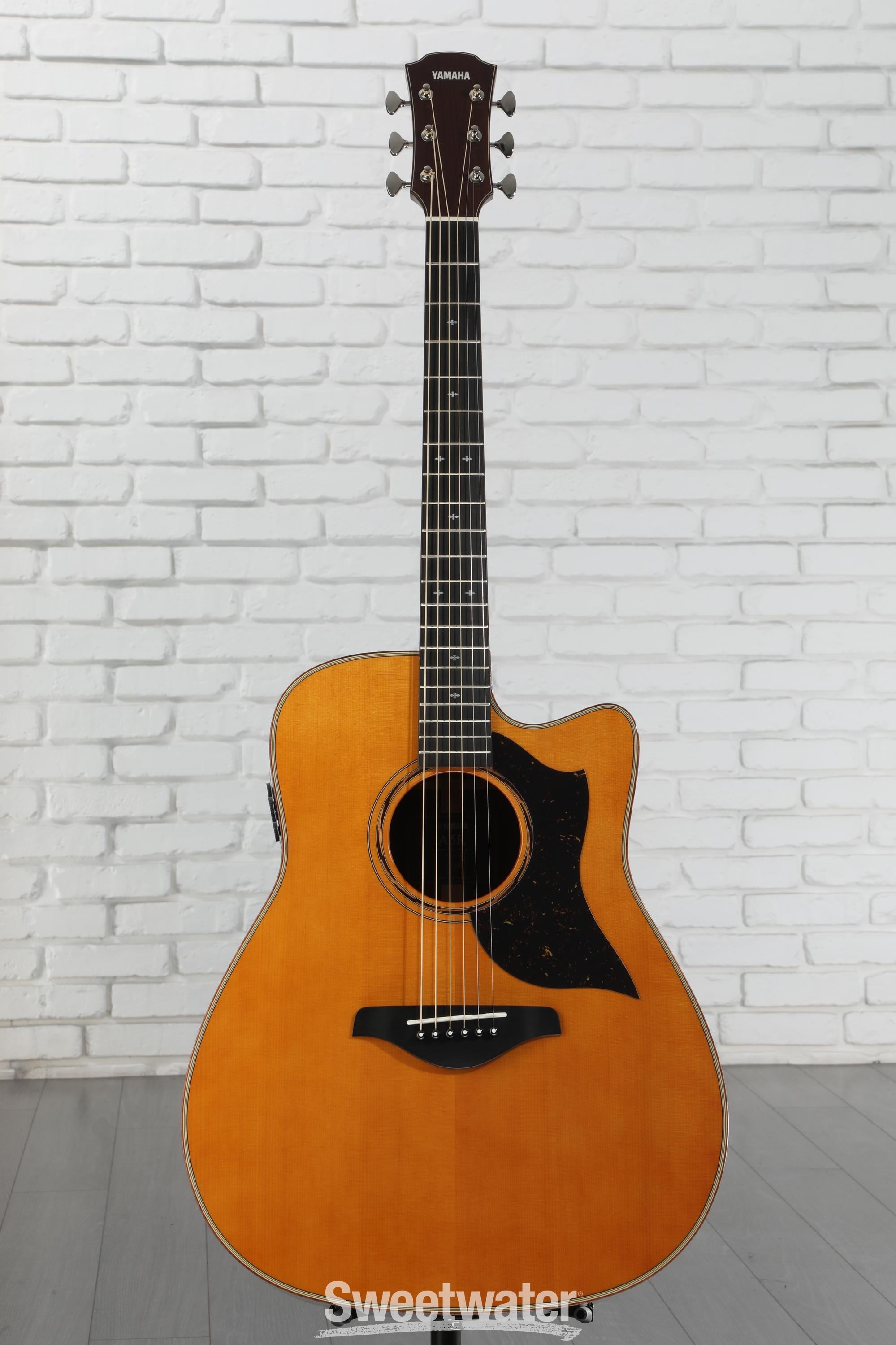Yamaha A5R ARE Acoustic-electric Guitar - Vintage Natural