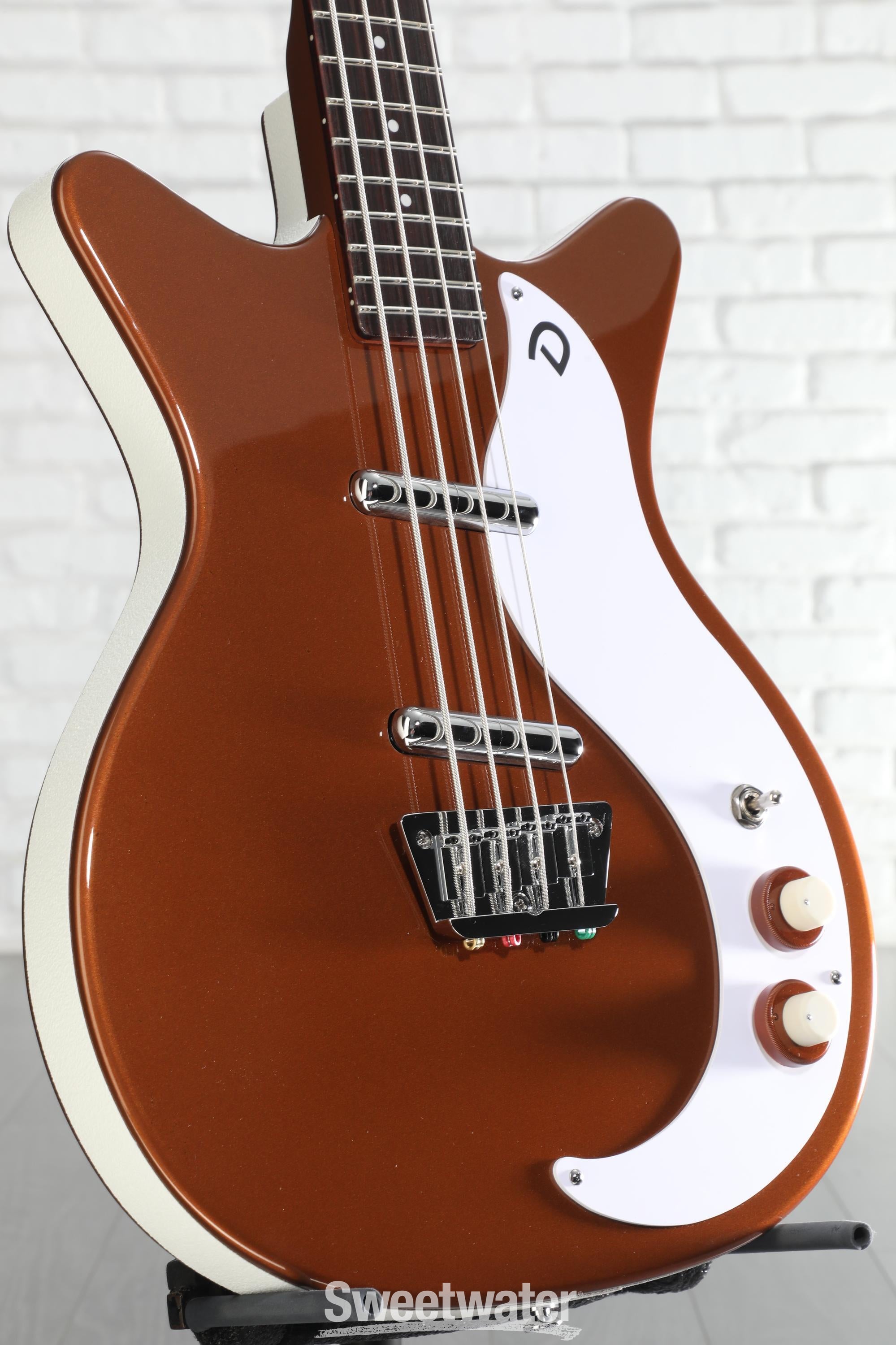 Danelectro '59DC Short Scale Bass Guitar - Copper | Sweetwater