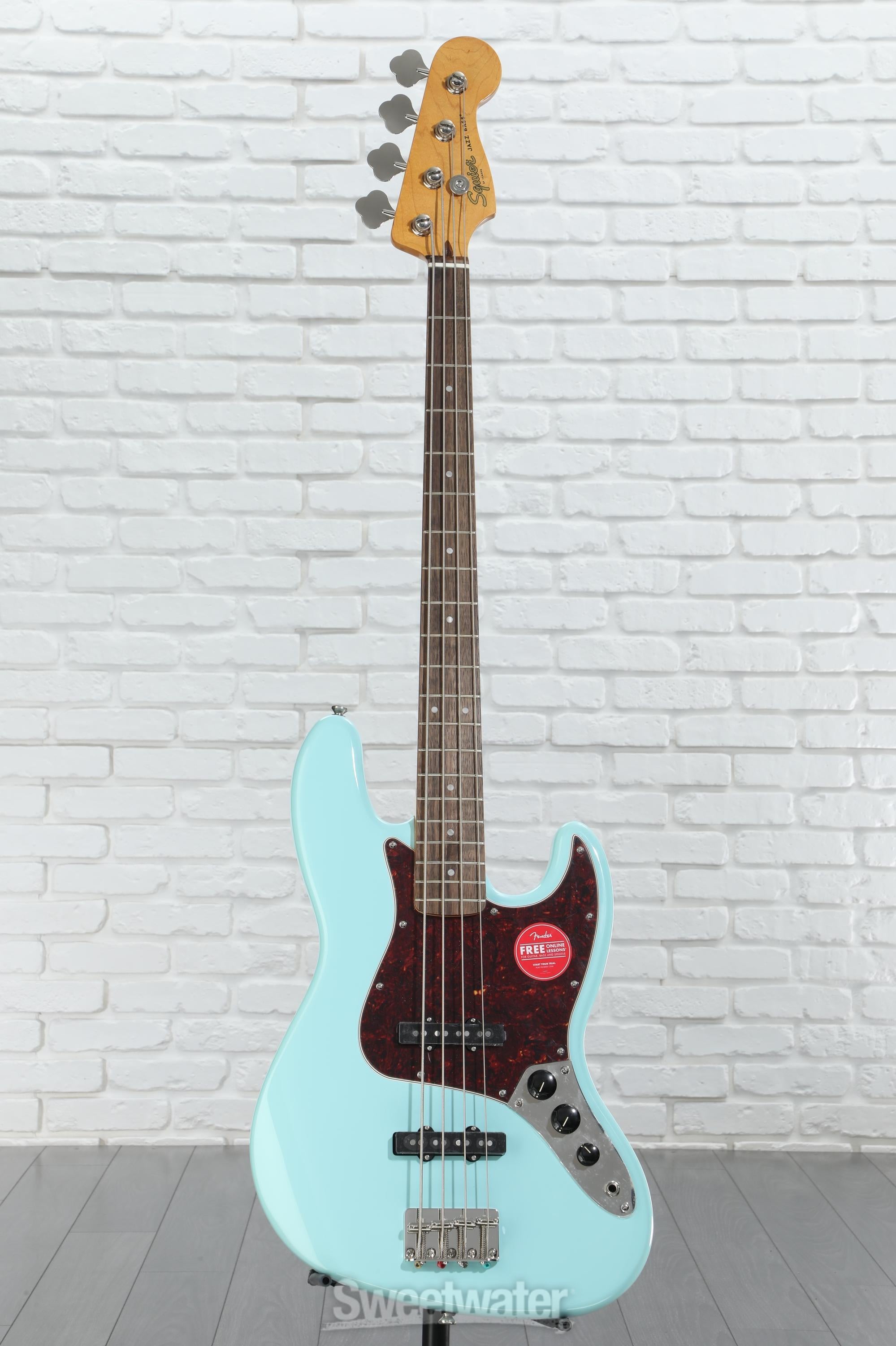 り　Classic Vibe '60s Jazz Bass® Amazon.com: Squier Classic Vibe 60s Jazz Bass, 3-Color