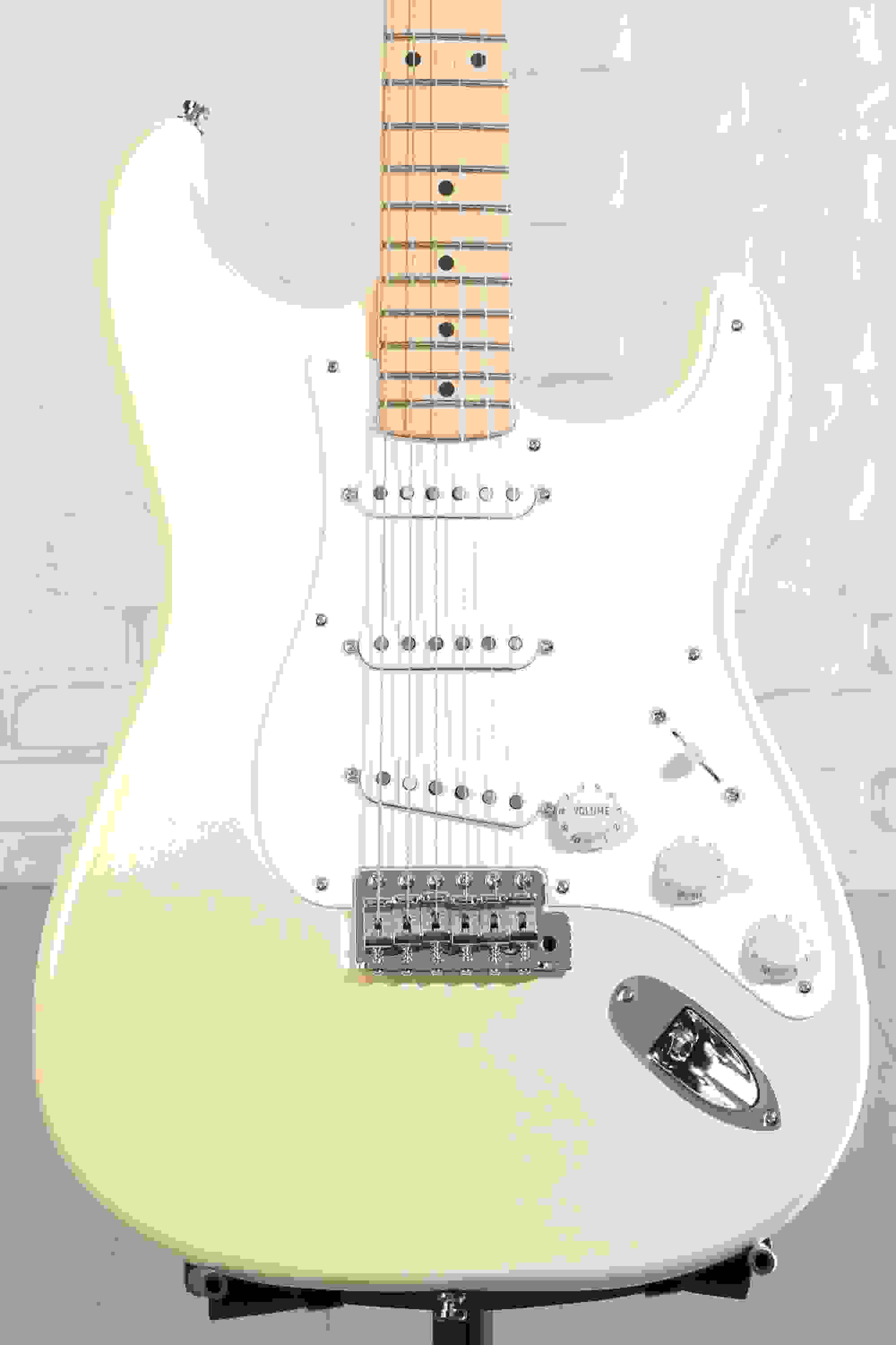 Fender Jimmie Vaughan Tex-Mex Stratocaster - Olympic White with Maple Fingerboard