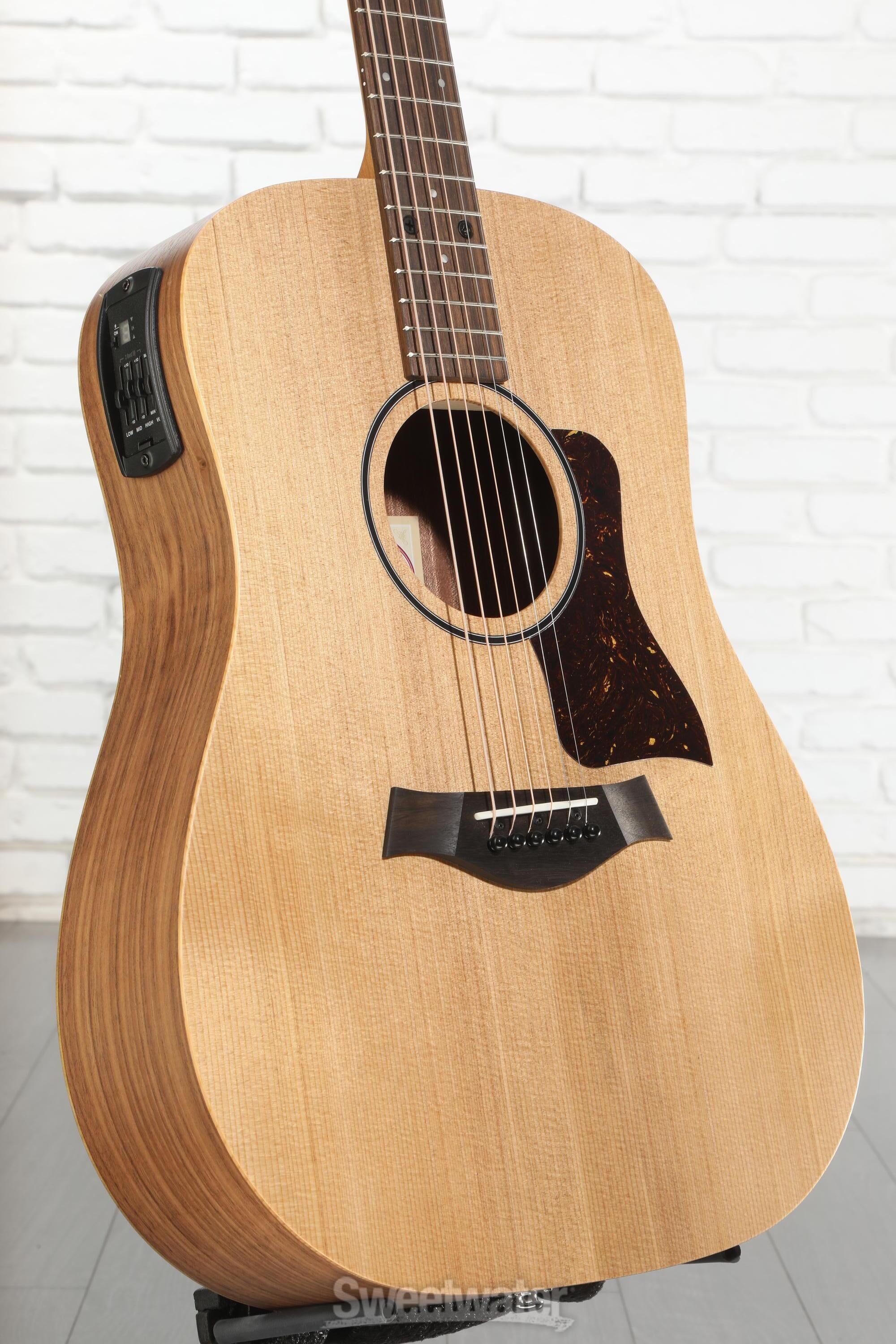 Taylor Big Baby Taylor BBTe Acoustic-electric Guitar - Natural