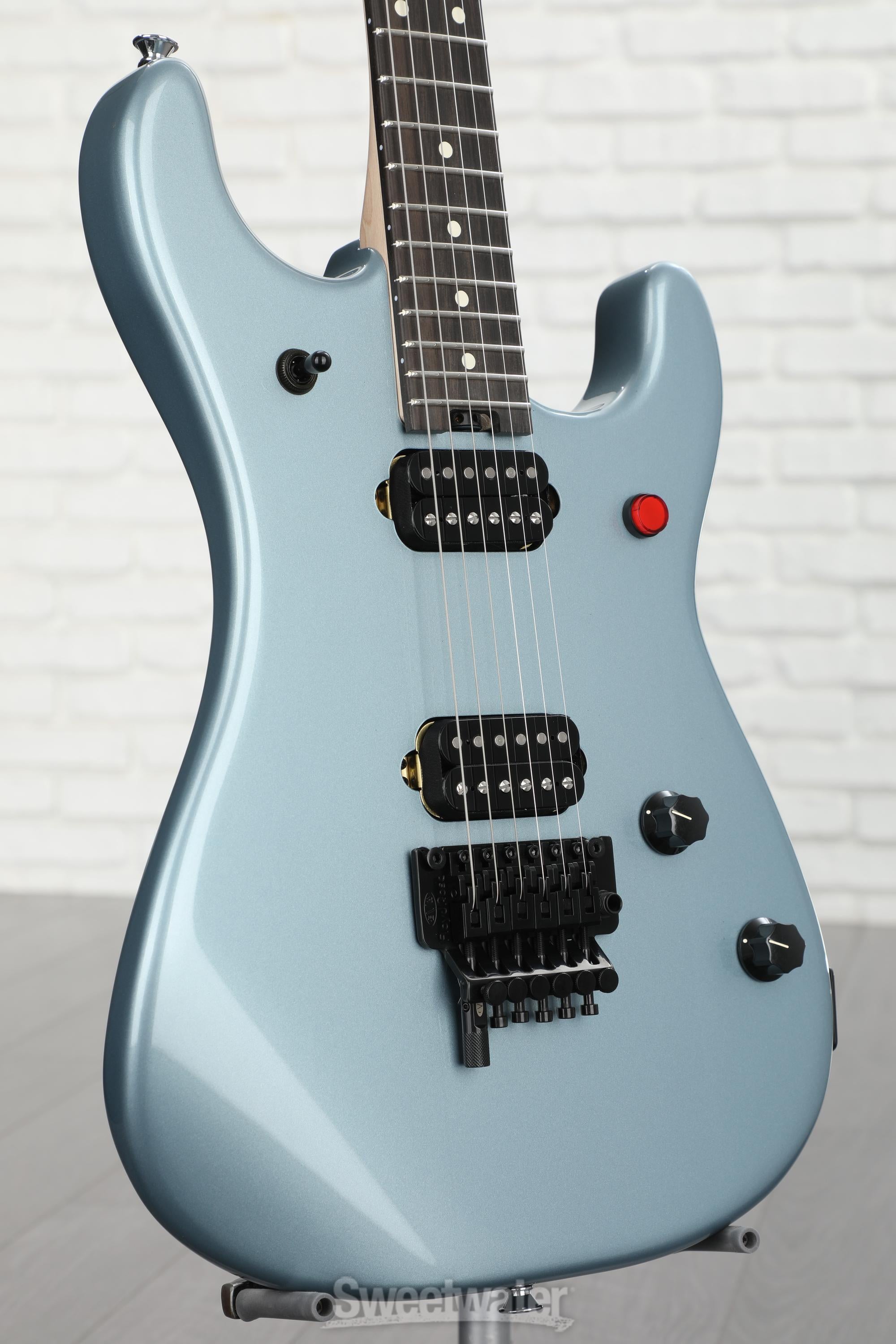 EVH 5150 Series Standard Electric Guitar - Ice Blue Metallic