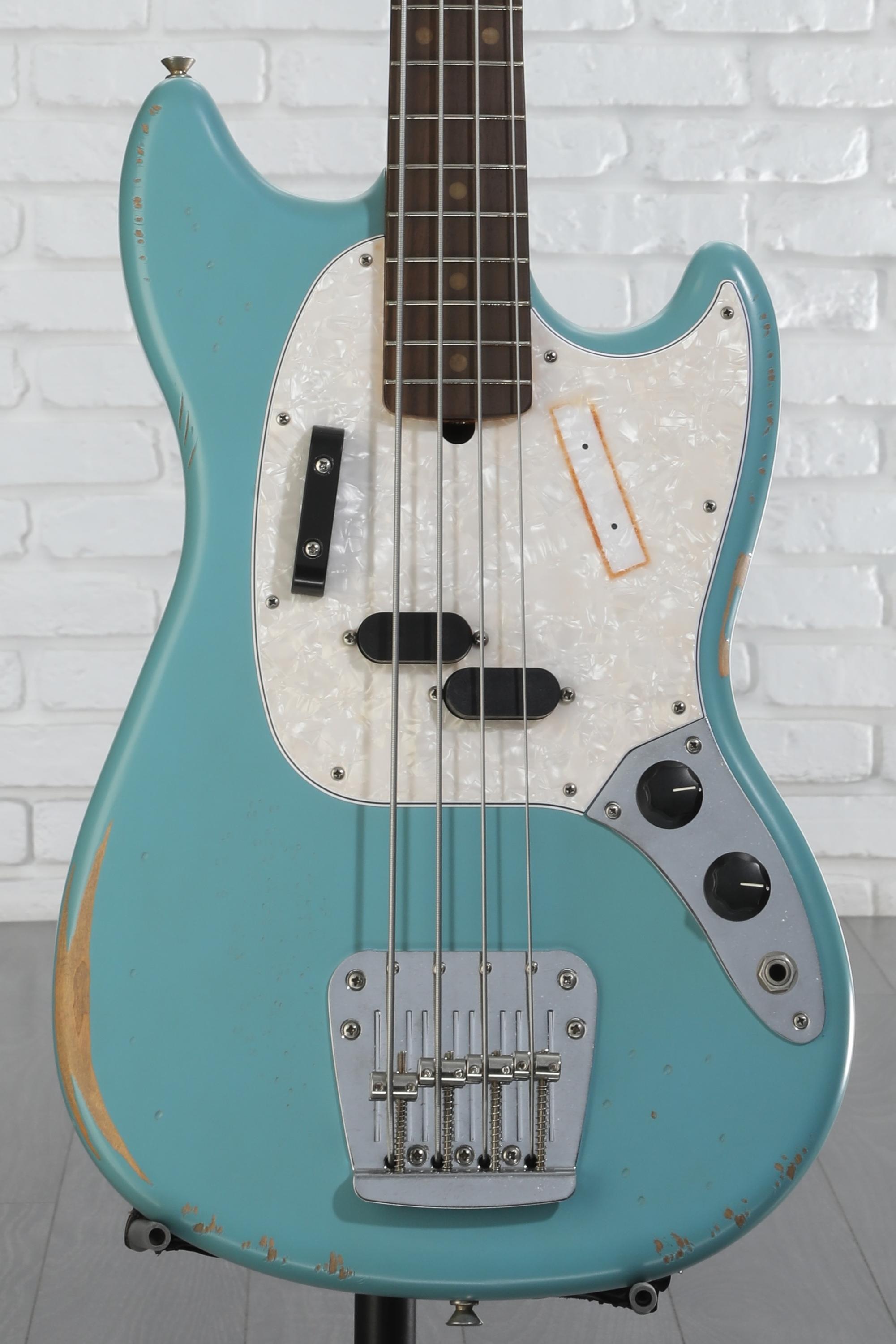 Fender JMJ Road Worn Mustang Bass Guitar - Faded Daphne Blue
