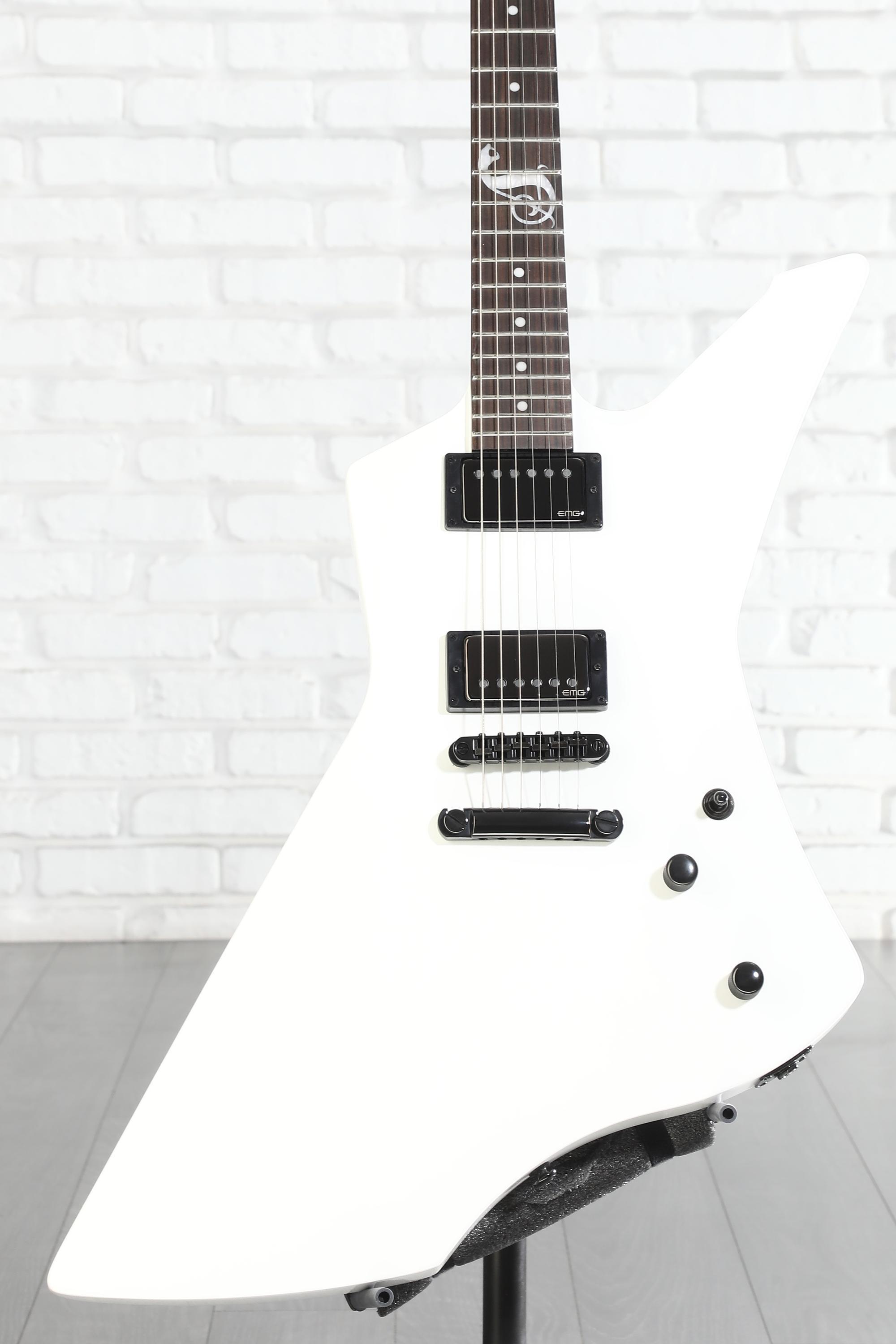 ESP LTD James Hetfield Signature Snakebyte - Snow White Reviews