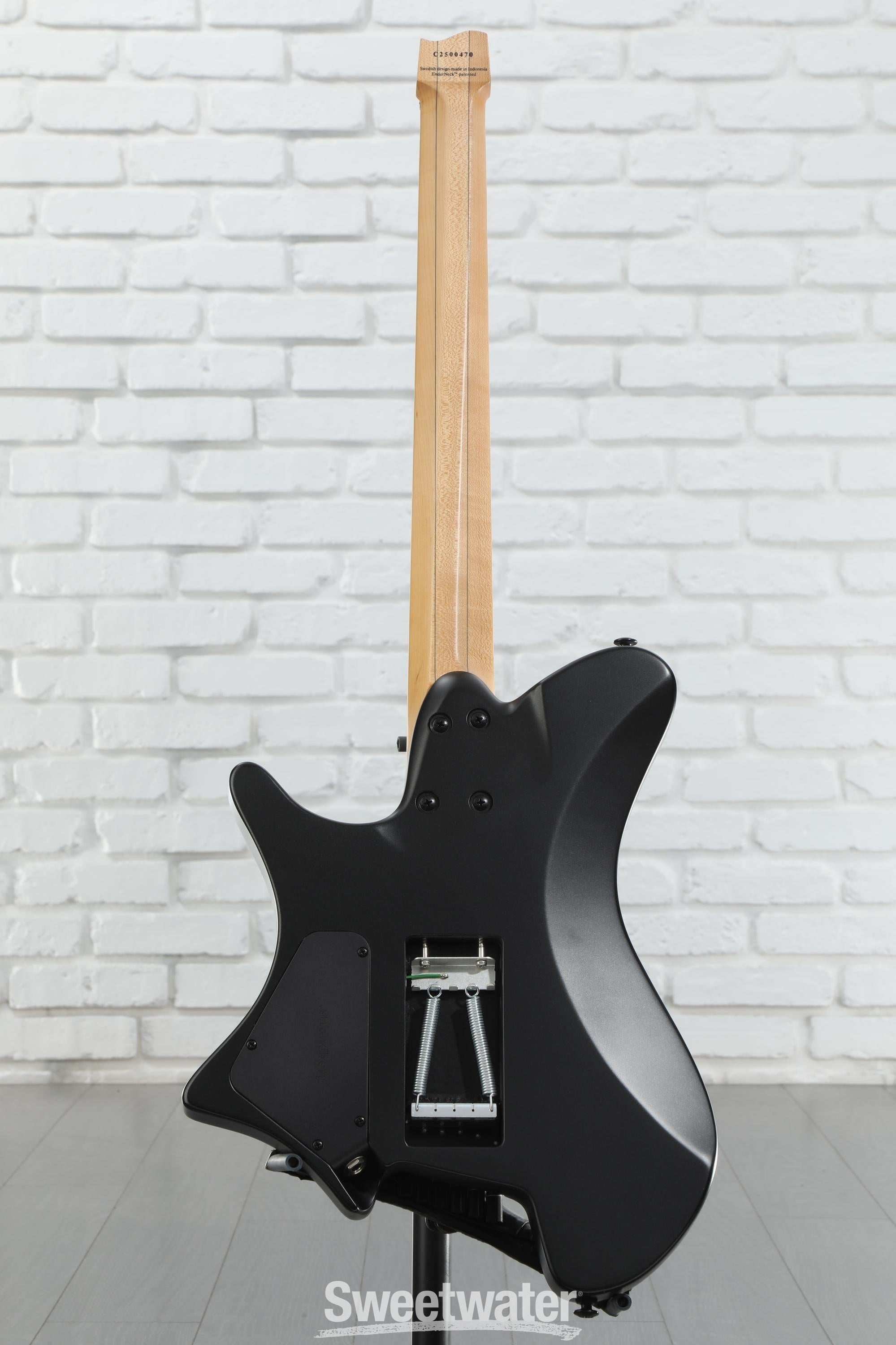 Strandberg Sälen Classic NX 6 Tremolo Electric Guitar - Black