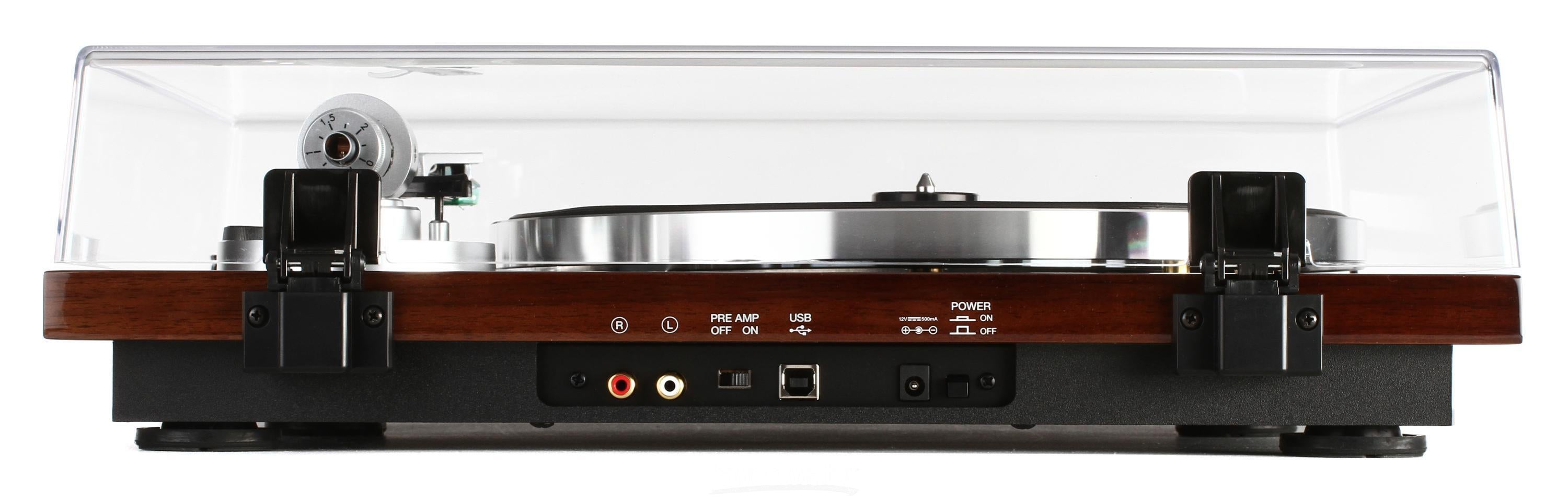 Akai Professional BT500 Premium Belt-drive Turntable Reviews | Sweetwater