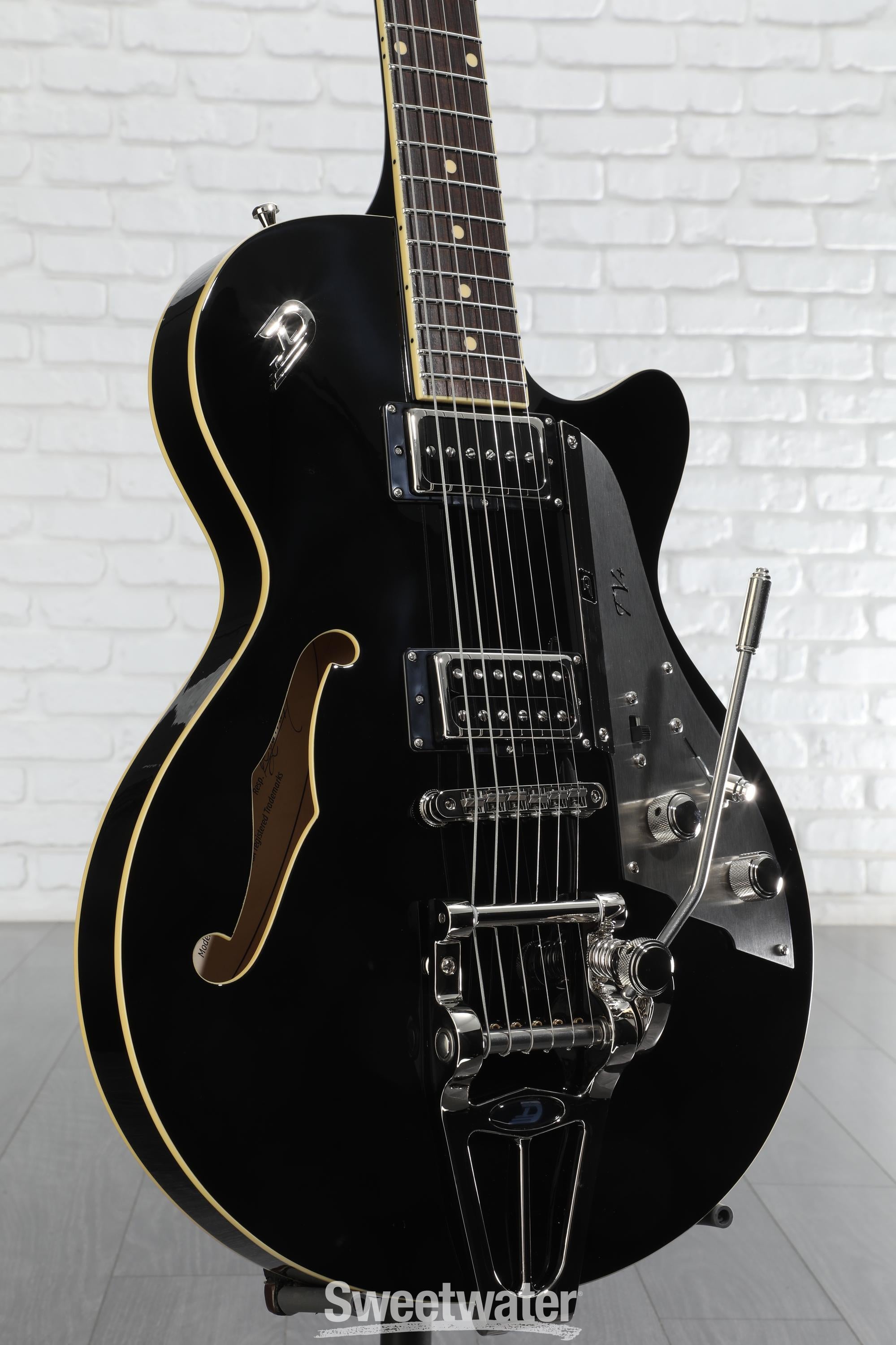 Duesenberg Starplayer TV+ Semi-hollowbody Electric Guitar