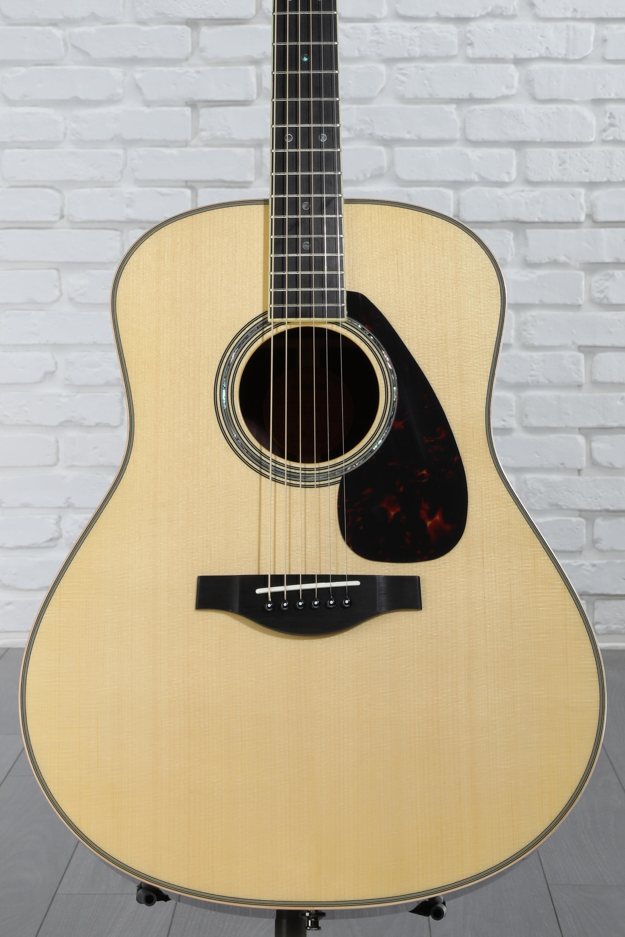 Yamaha LL16 ARE Original Jumbo Acoustic-electric Guitar