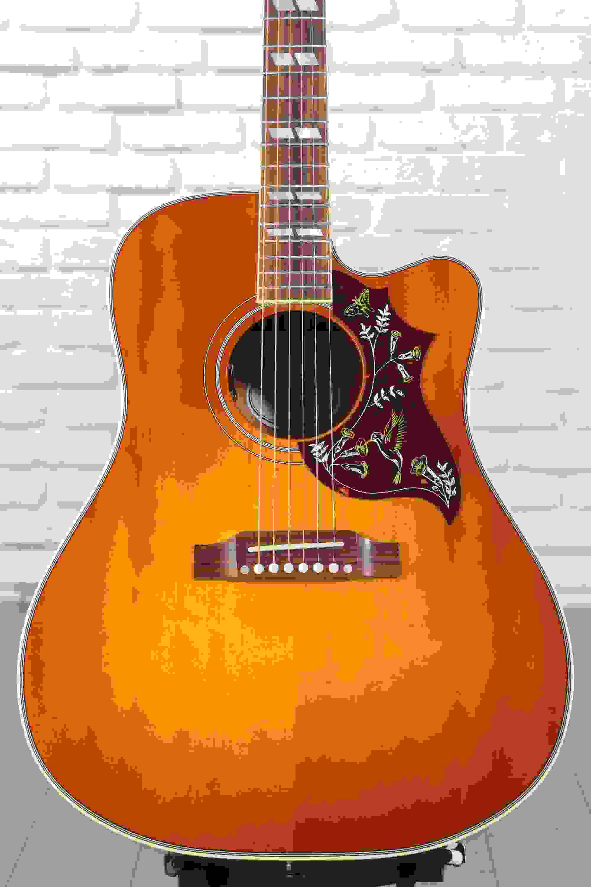 Gibson Acoustic Hummingbird Standard EC Acoustic-electric Guitar - Heritage Cherry Sunburst