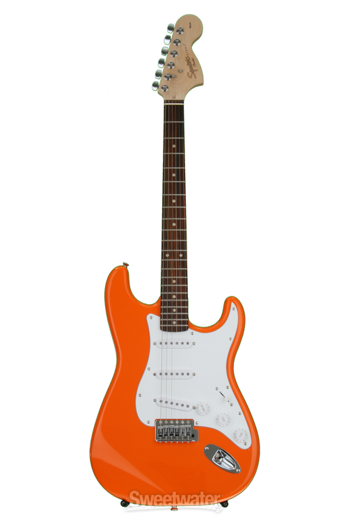 Squier Affinity Stratocaster - Competition Orange w Squier Affinity Stratocaster - Competition Orange w