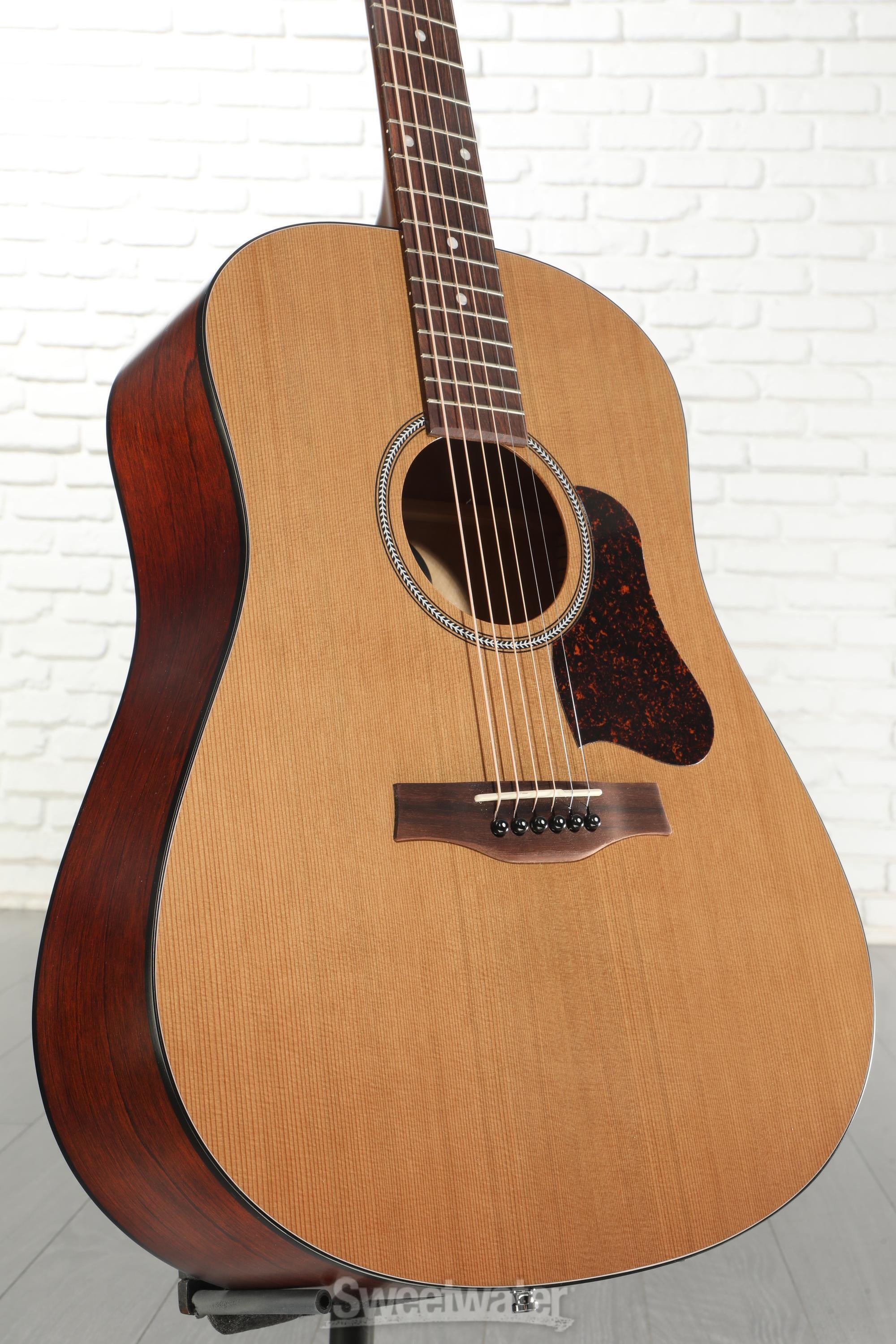 Seagull Guitars S6 Cedar Original Acoustic Guitar - Natural