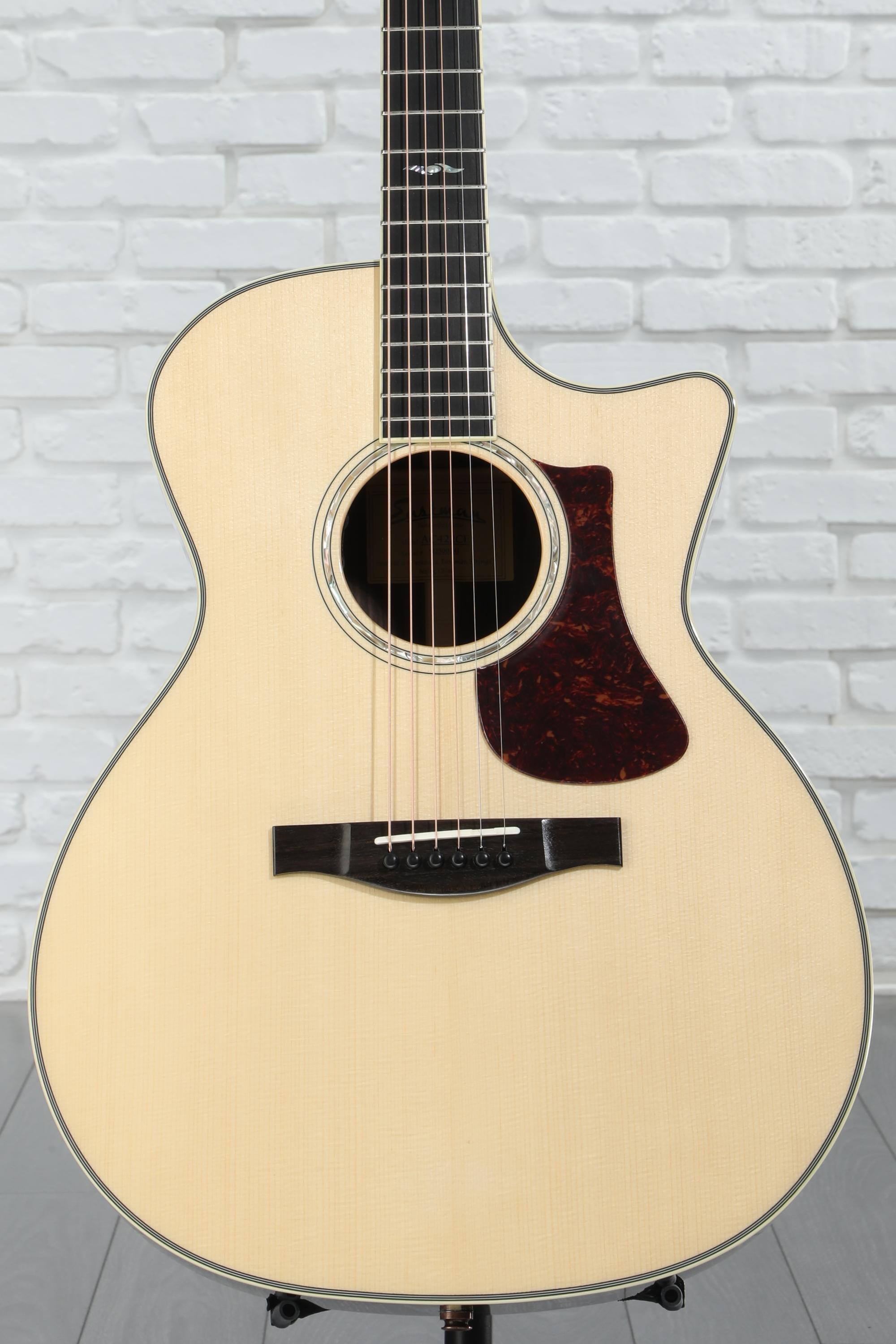 Eastman Guitars AC422CE Grand Auditorium Acoustic-electric Guitar - Natural