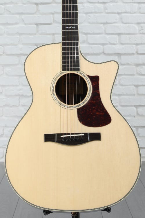 Eastman Guitars AC422CE Grand Auditorium Acoustic-electric Guitar - Natural