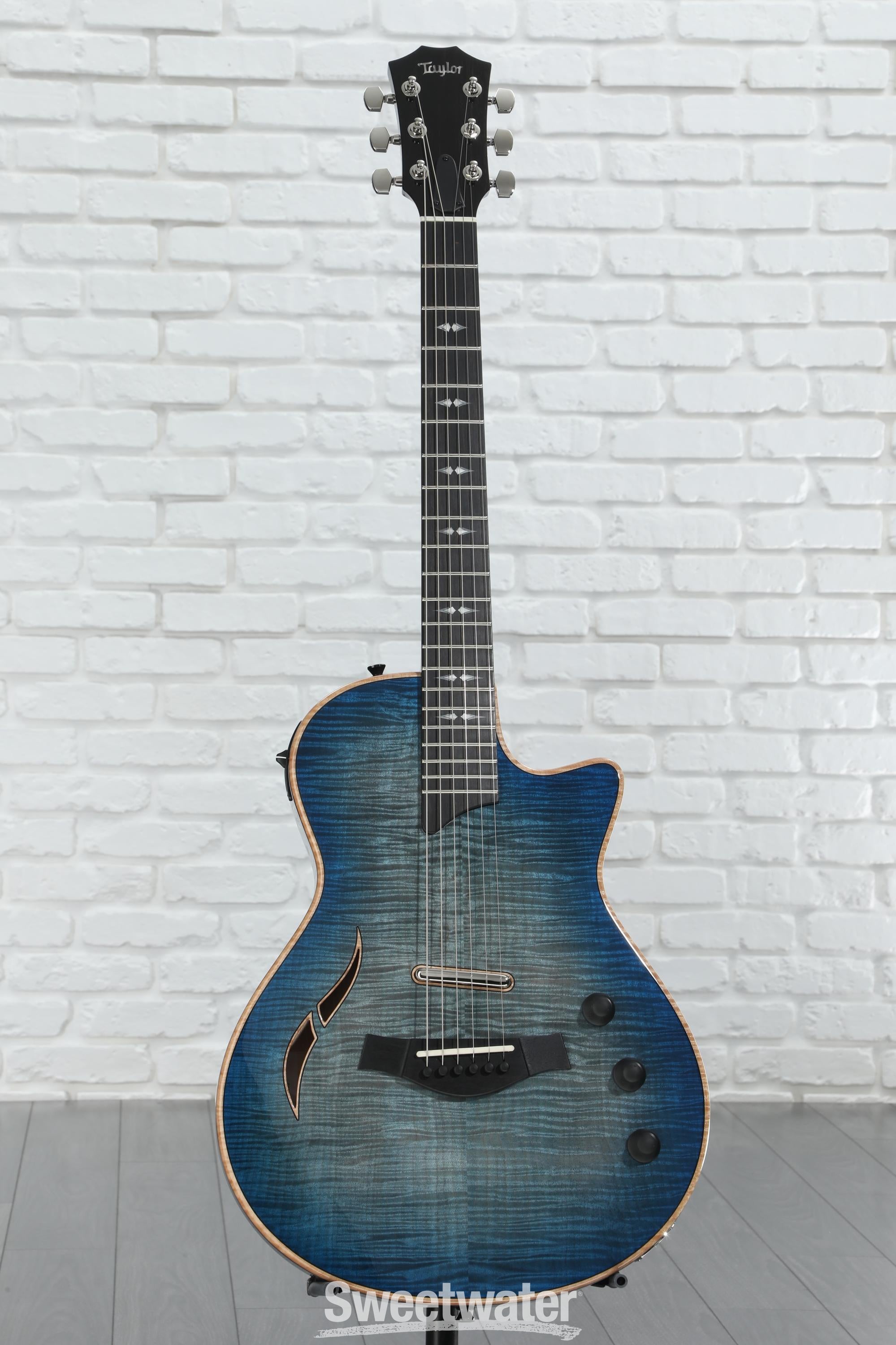 Taylor T5z Pro Hollowbody Electric Guitar - Harbor Blue