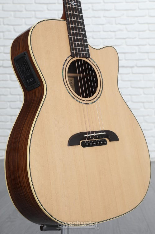 Alvarez FY70CE Yairi Standard Series Folk/OM Acoustic-electric Guitar -  Natural