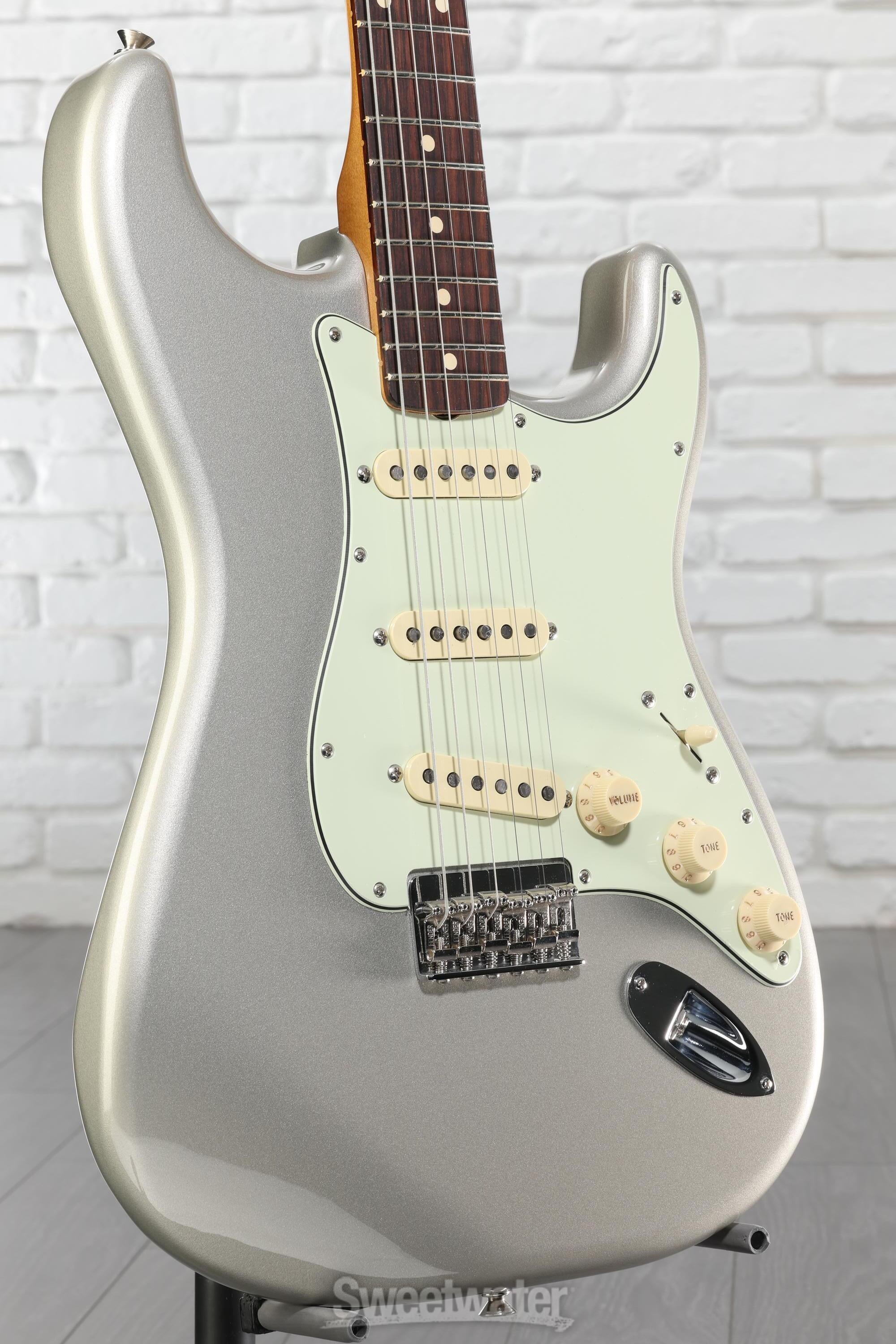 Fender Robert Cray Standard Stratocaster Electric Guitar - Inca