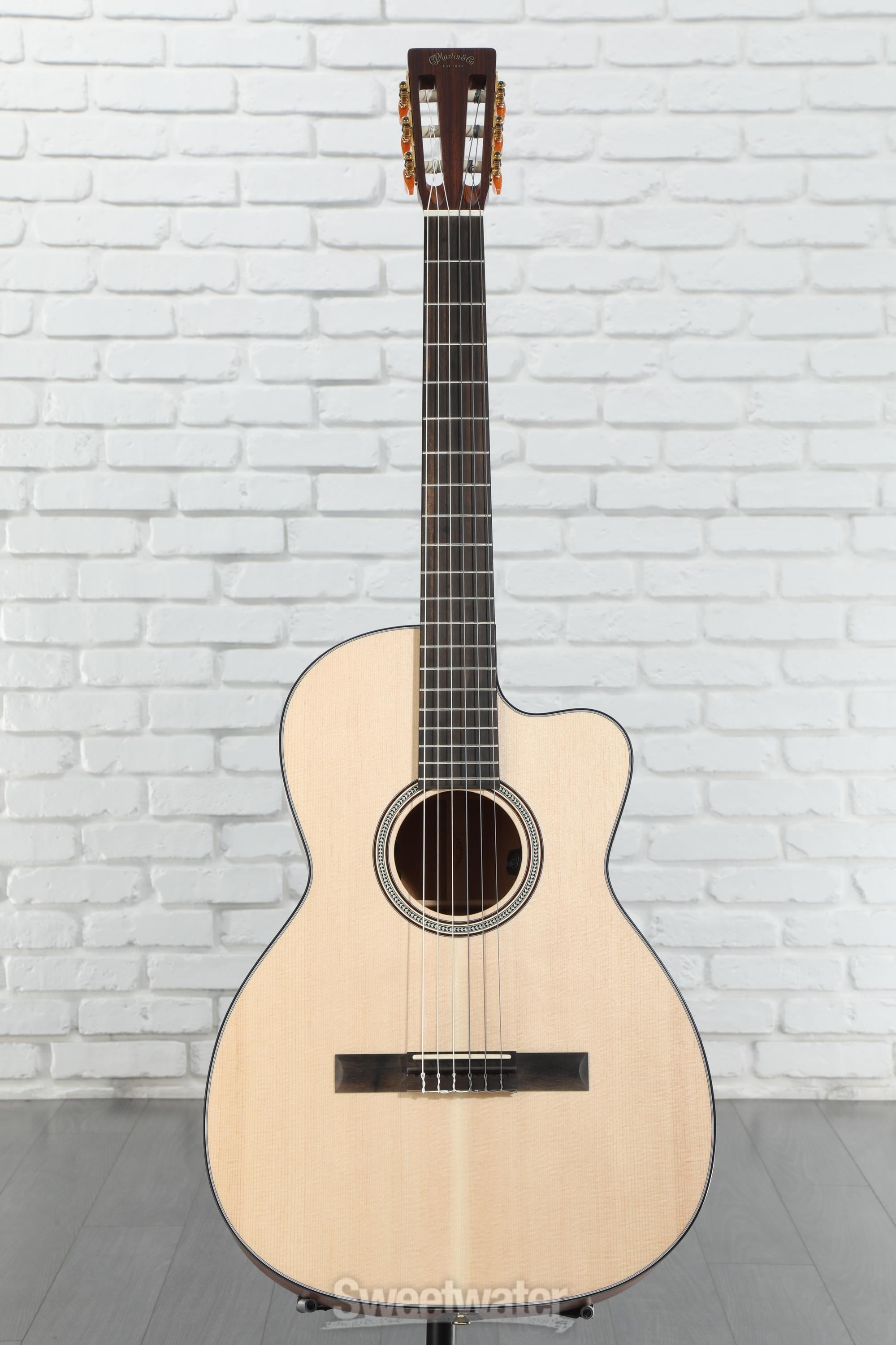 Martin 000C12-16E Acoustic-electric Nylon-string Guitar