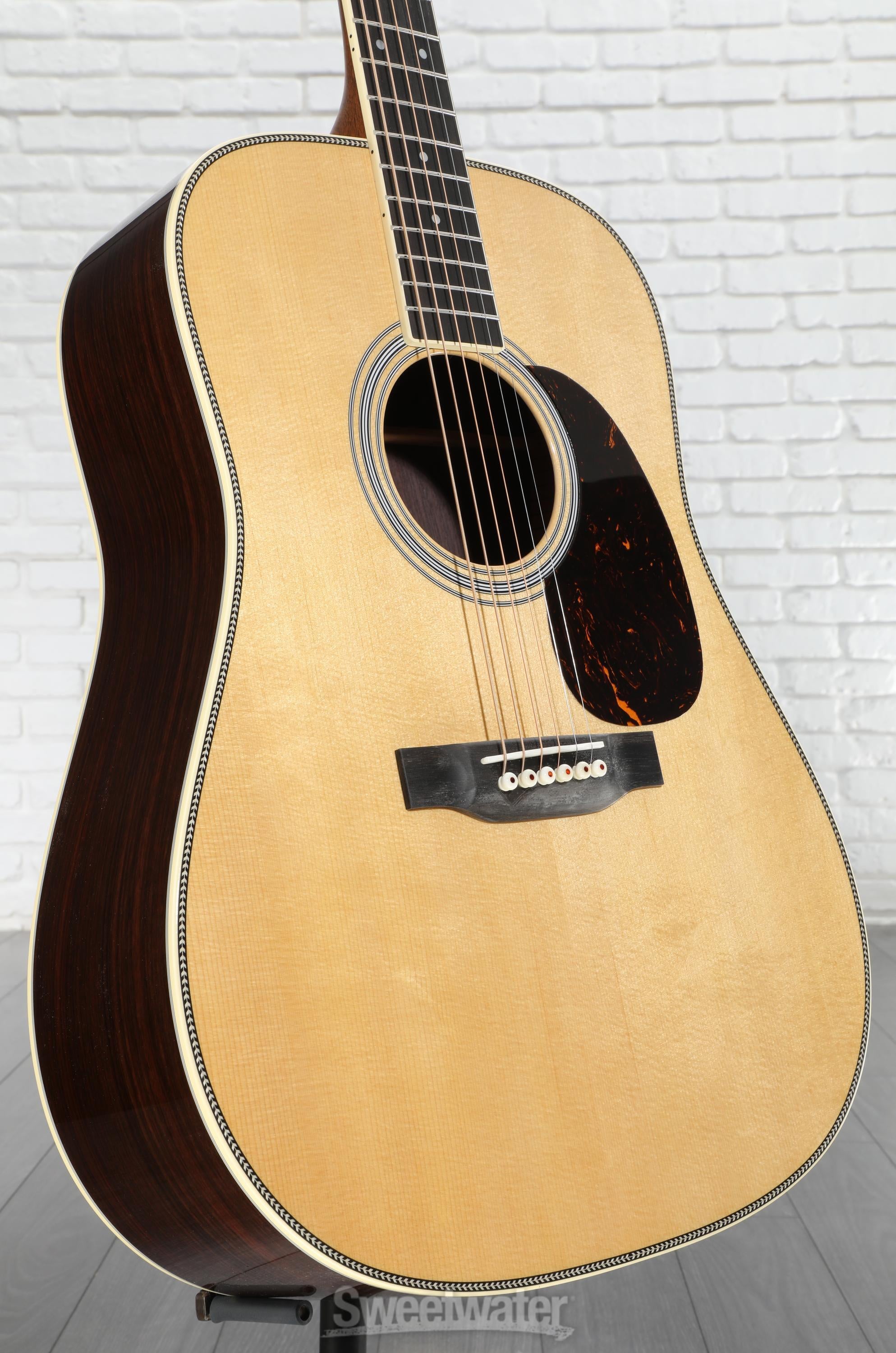 Martin HD-35 Standard/フォークギター Martin HD-35 Acoustic Guitar | Martin Guitar