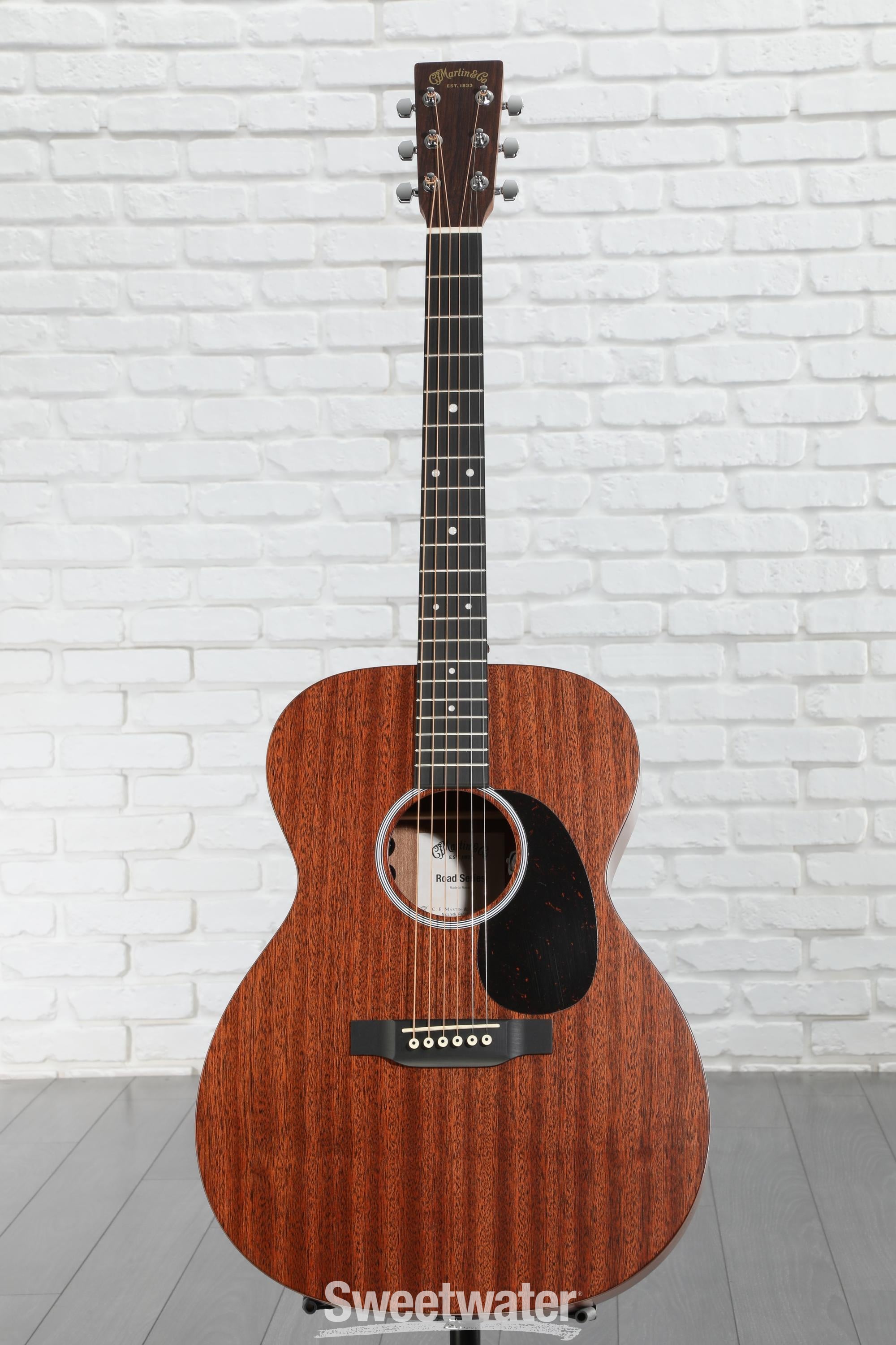 Martin 000-10E Road Series Acoustic-Electric Guitar