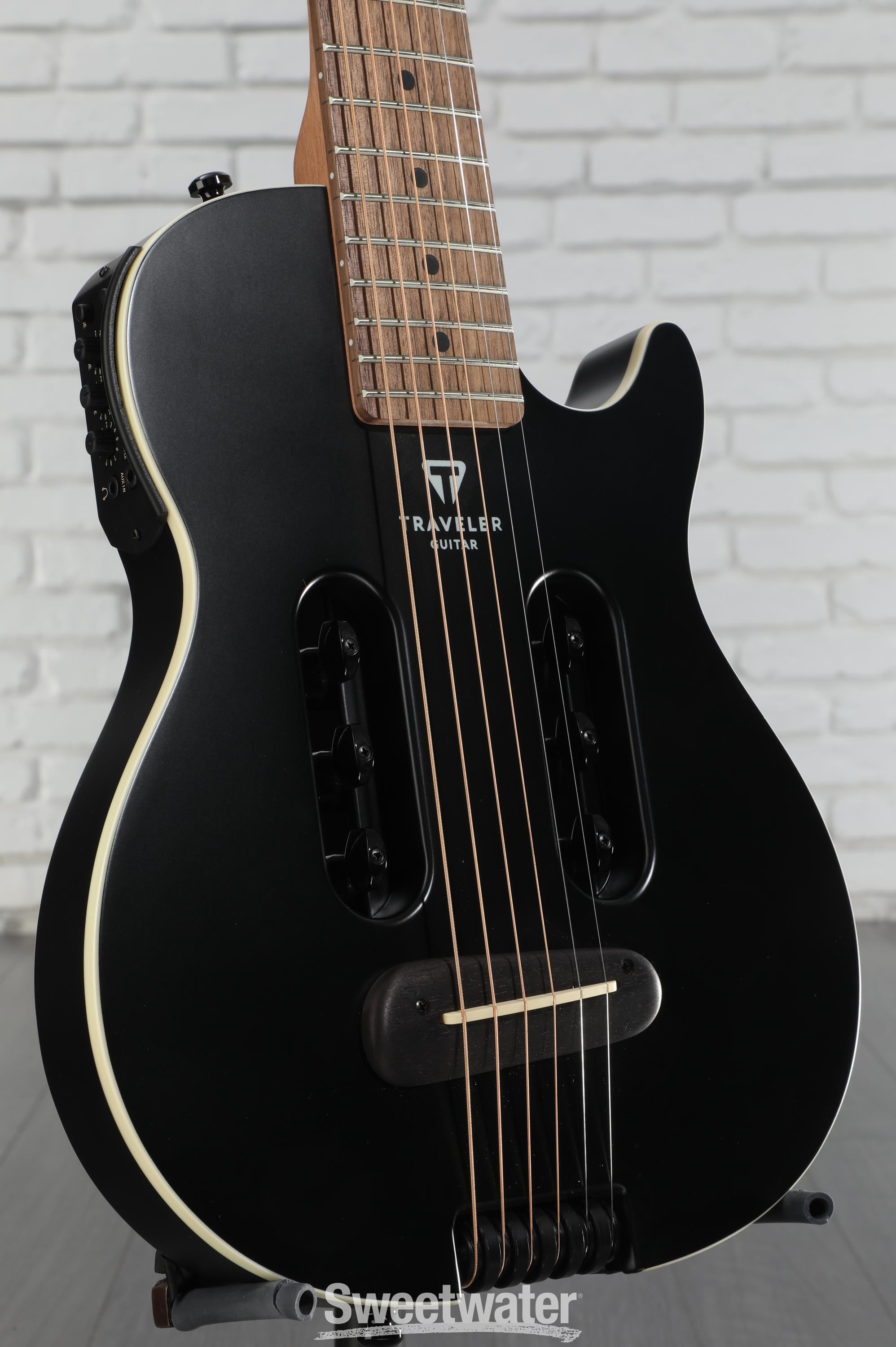 Traveler Guitar Escape Mark III - Black | Sweetwater