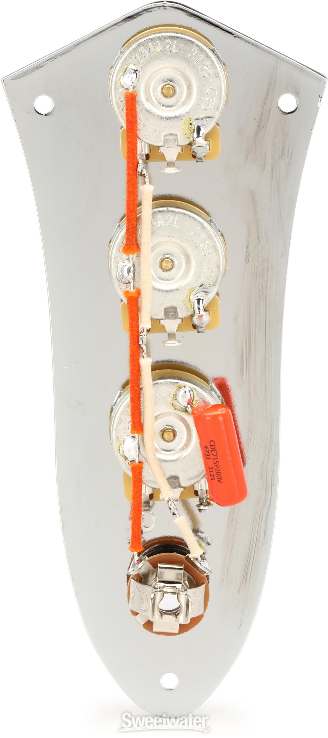 920D Custom JB-C Jazz Bass Control Plate Upgrade | Sweetwater