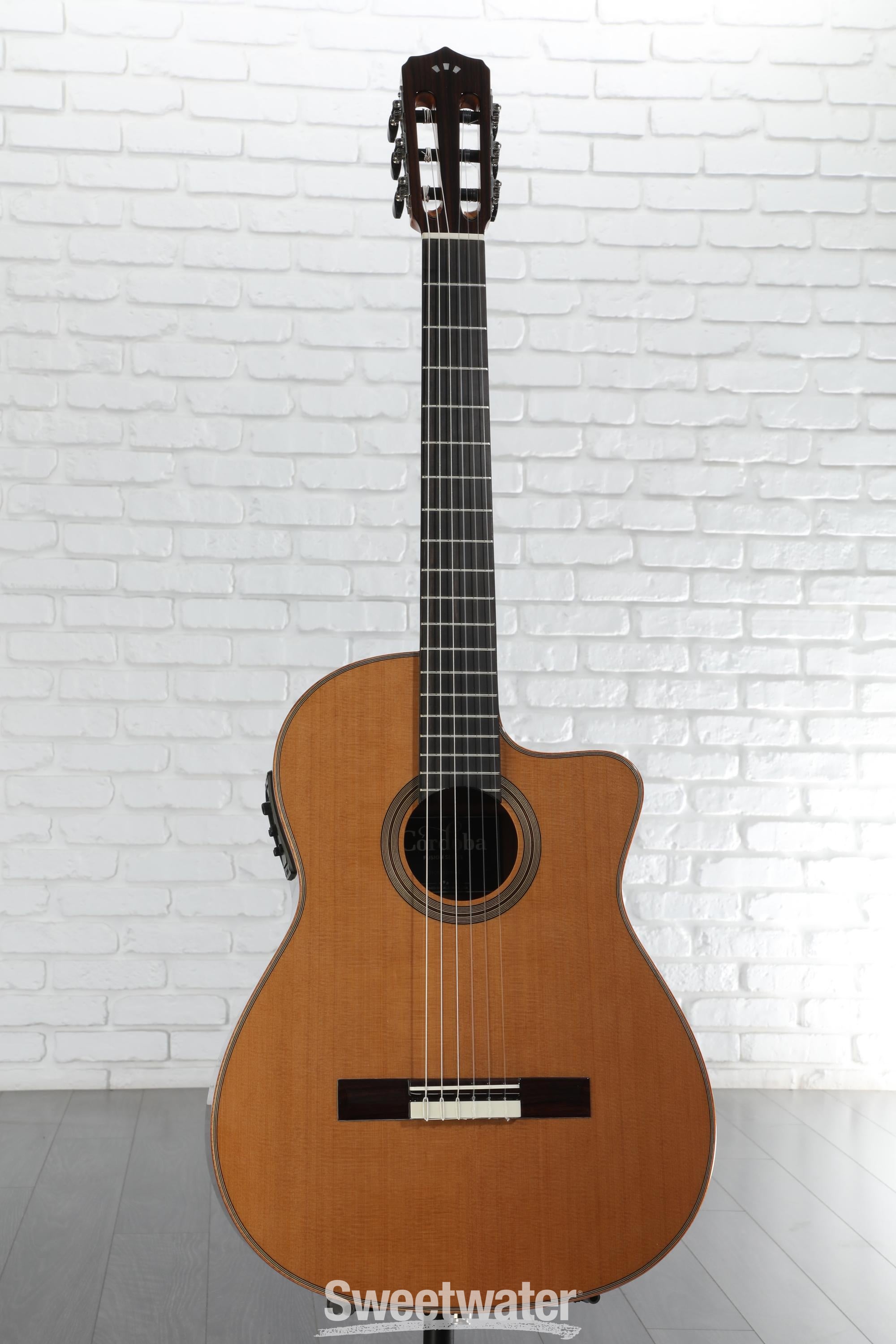ACOUSTIC FUSION ギタースコア ジャズ・フュージョン・コレクション | シンコーミュージック