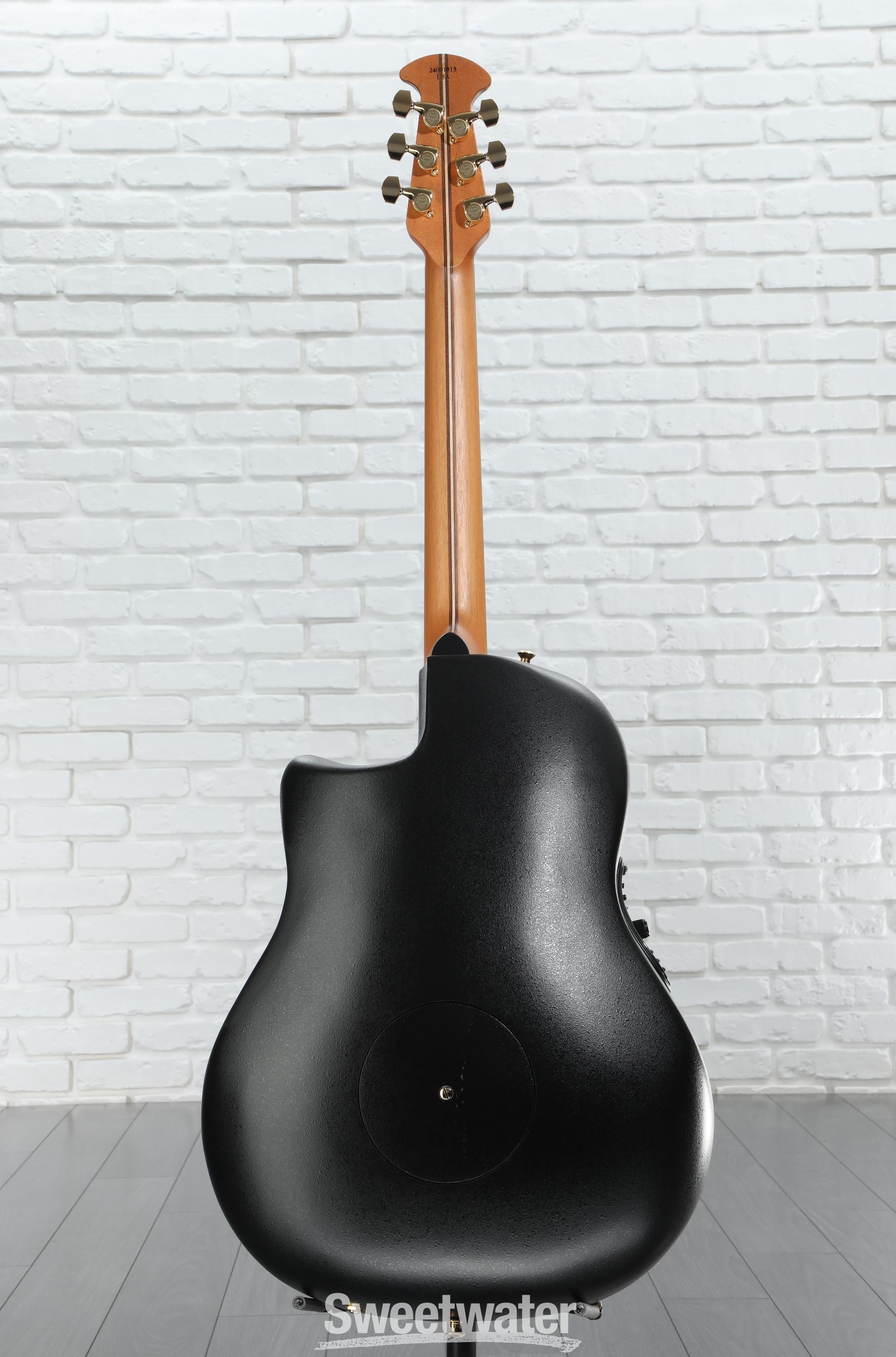 Ovation USA 1768-5 ELITE Deep ブラック Ovation USA Elite Deep Cutaway E-Acoustic Guitar - Natural