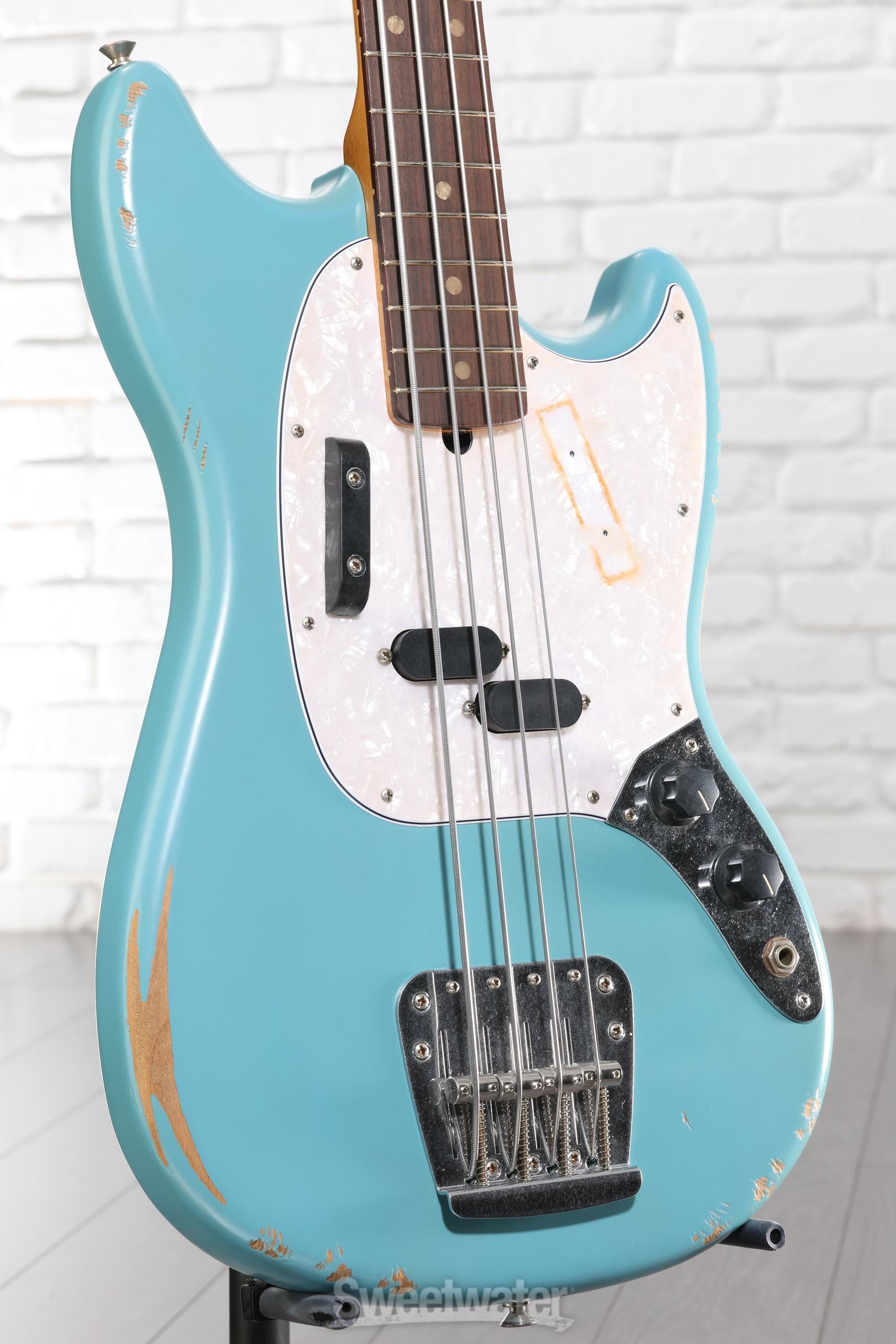 Fender JMJ Road Worn Mustang Bass Guitar - Faded Daphne Blue
