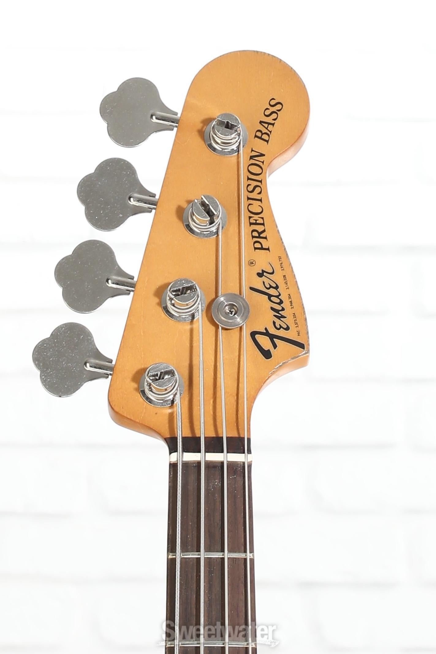 Fender Nate Mendel Precision Bass - Road Worn Candy Apple Red