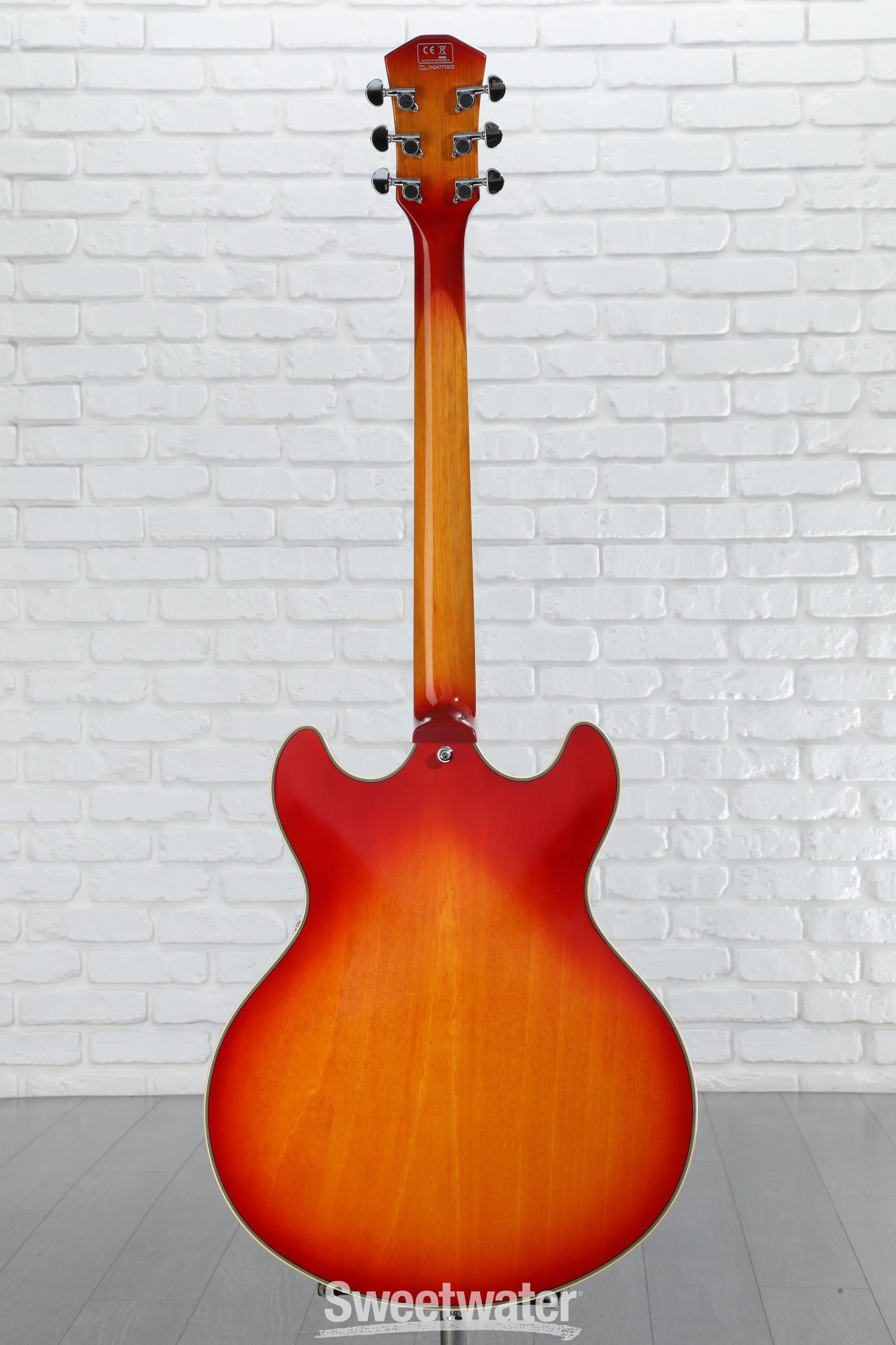 Sire Larry Carlton H7 Semi-hollow Electric Guitar - Cherry Sire Larry Carlton H7 Semi-hollow Electric Guitar - Cherry