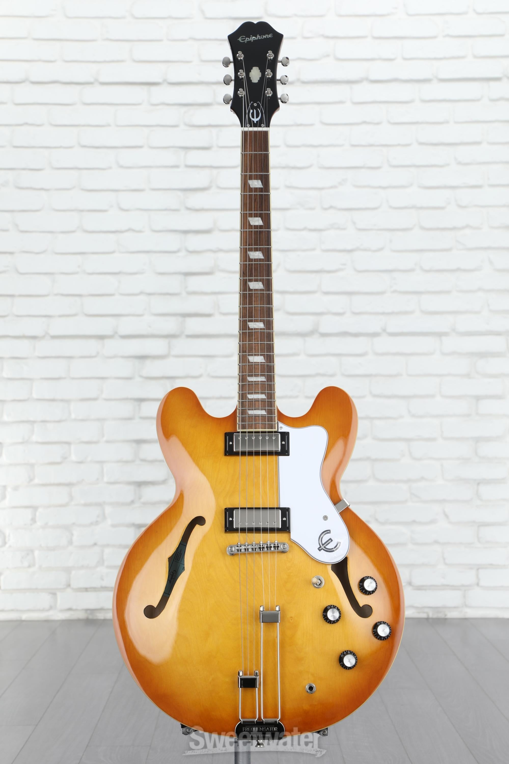 Epiphone Riviera Semi-hollowbody Electric Guitar - Royal Tan