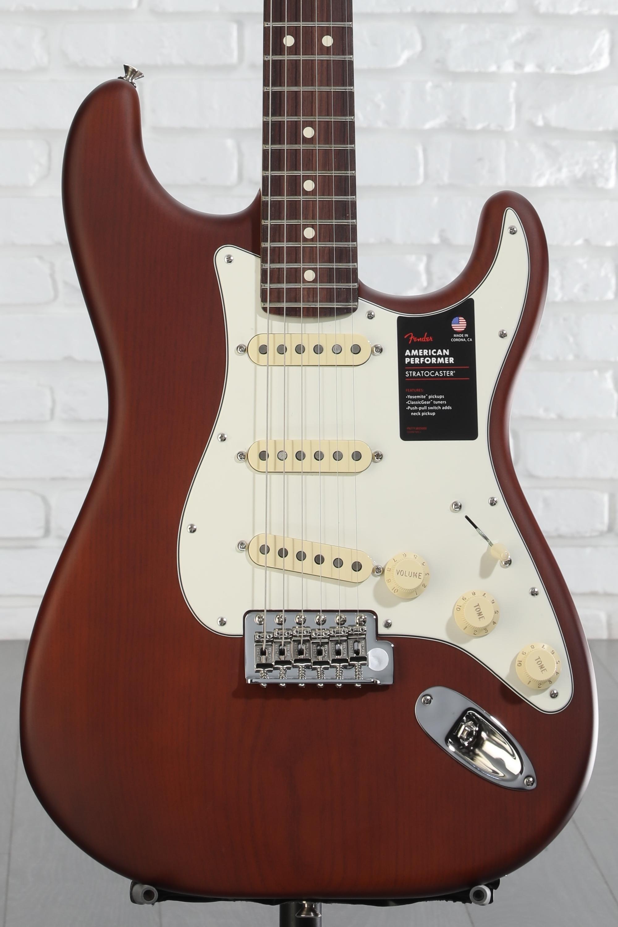 ギター Fender USA Performer Fender Limited-edition American Performer Timber