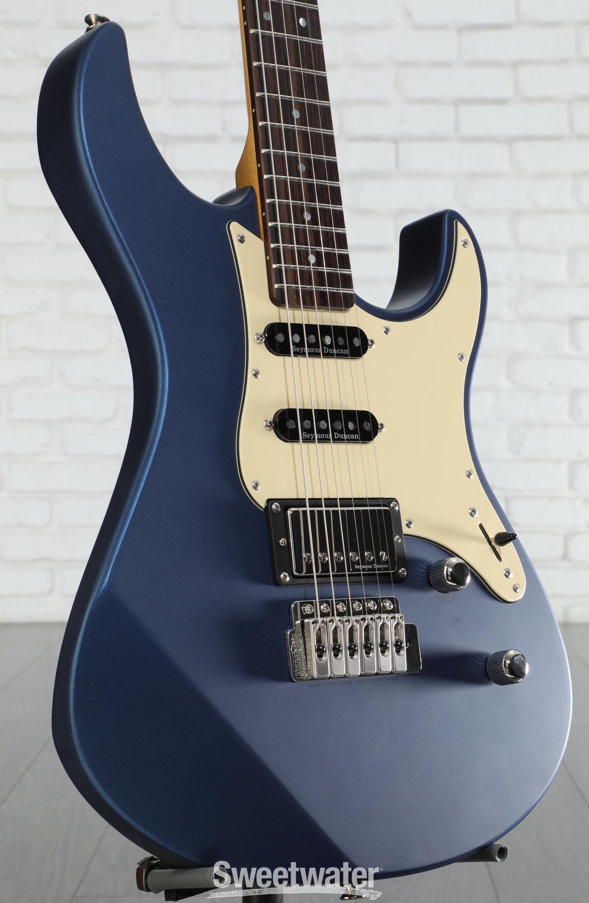 Yamaha PAC612VIIX Pacifica Electric Guitar - Matte Silk Blue