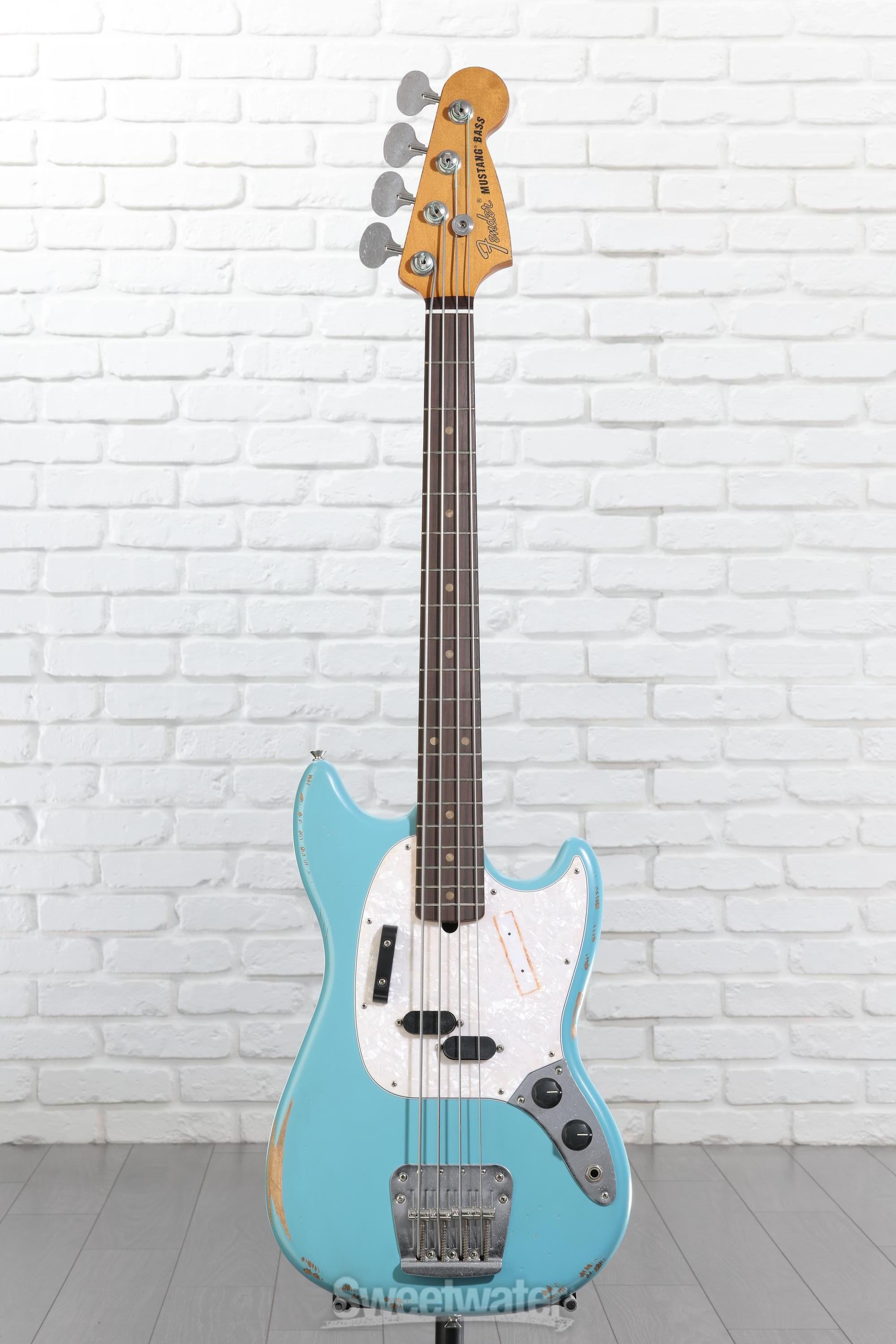 Fender JMJ Road Worn Mustang Bass Guitar - Faded Daphne Blue
