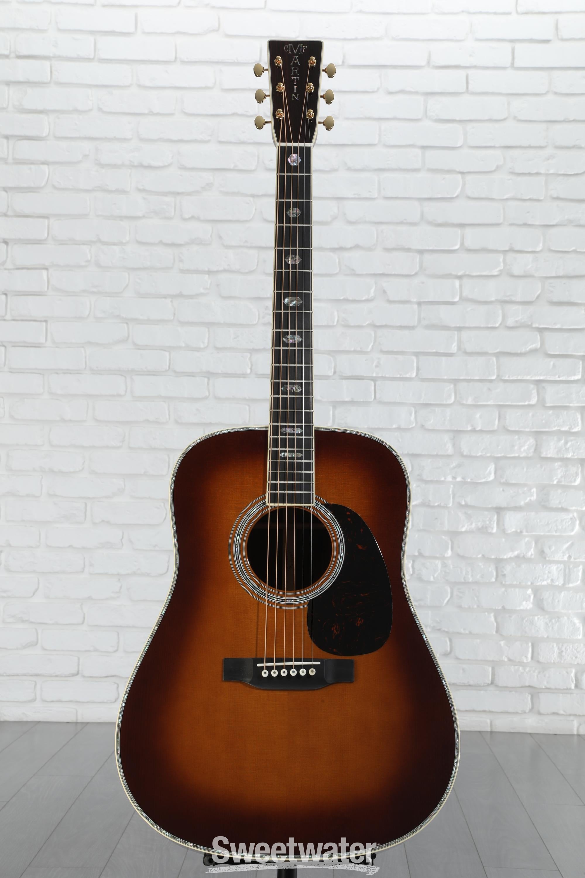 Martin D-41 Standard Series Acoustic Guitar - 1933 Ambertone (2025